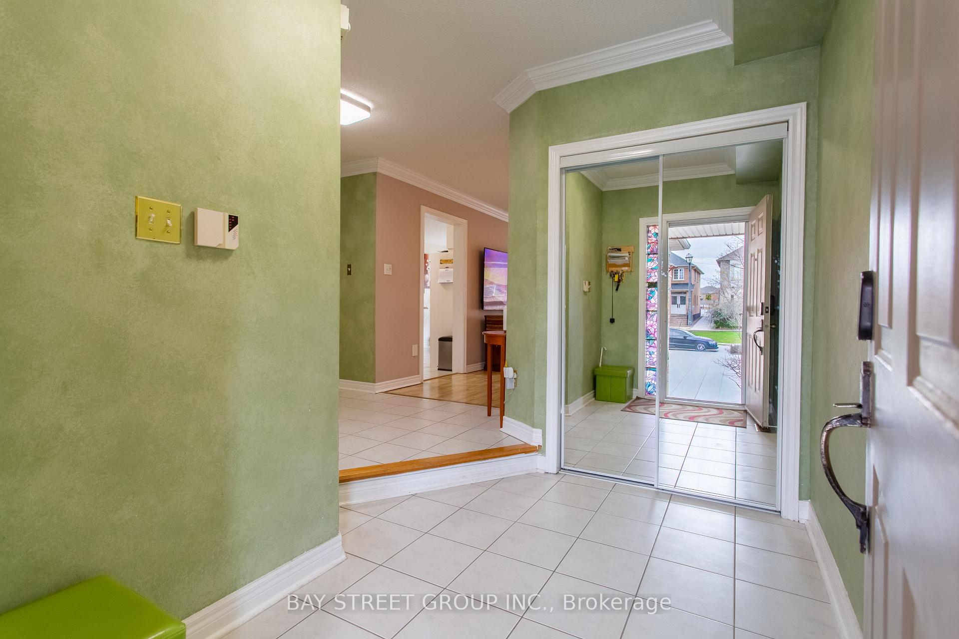 5 Cedargrove Road, Caledon — photo 4 of 5