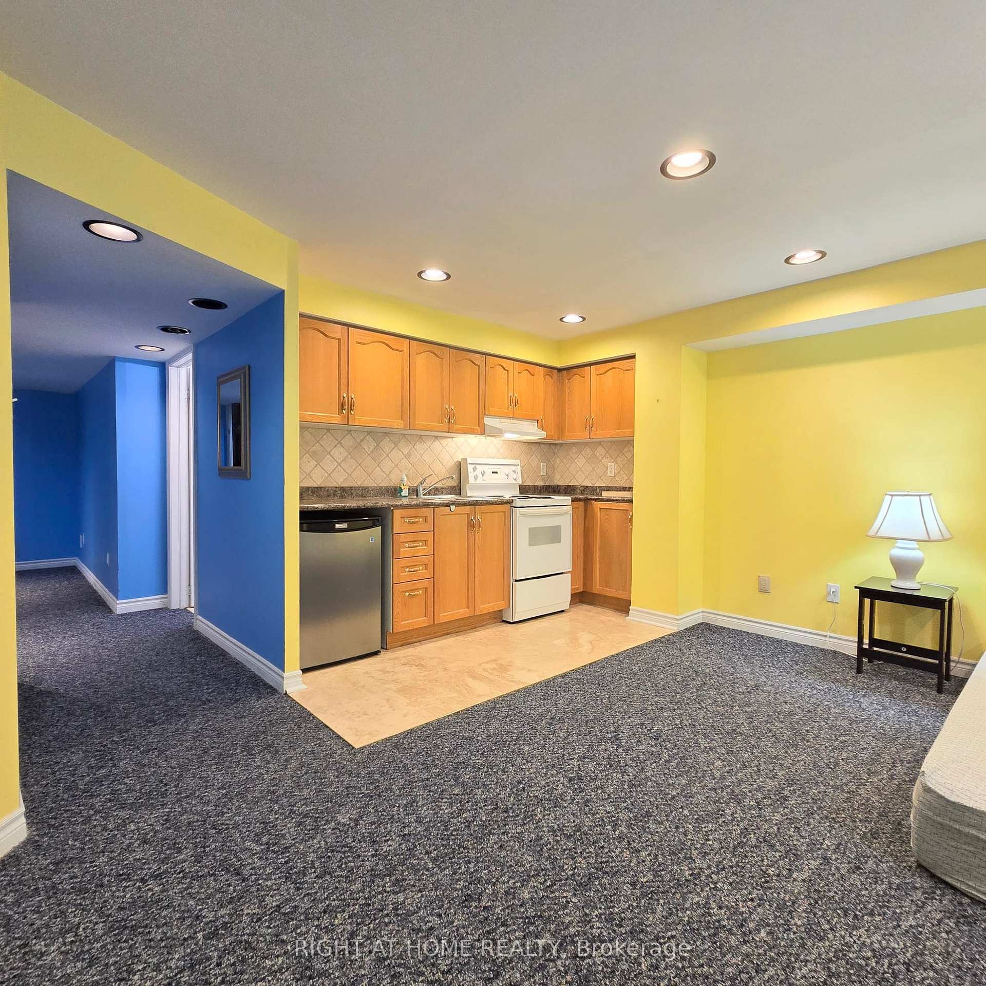 65 Mare Crescent Bsmt, Toronto W10 — photo 4 of 5