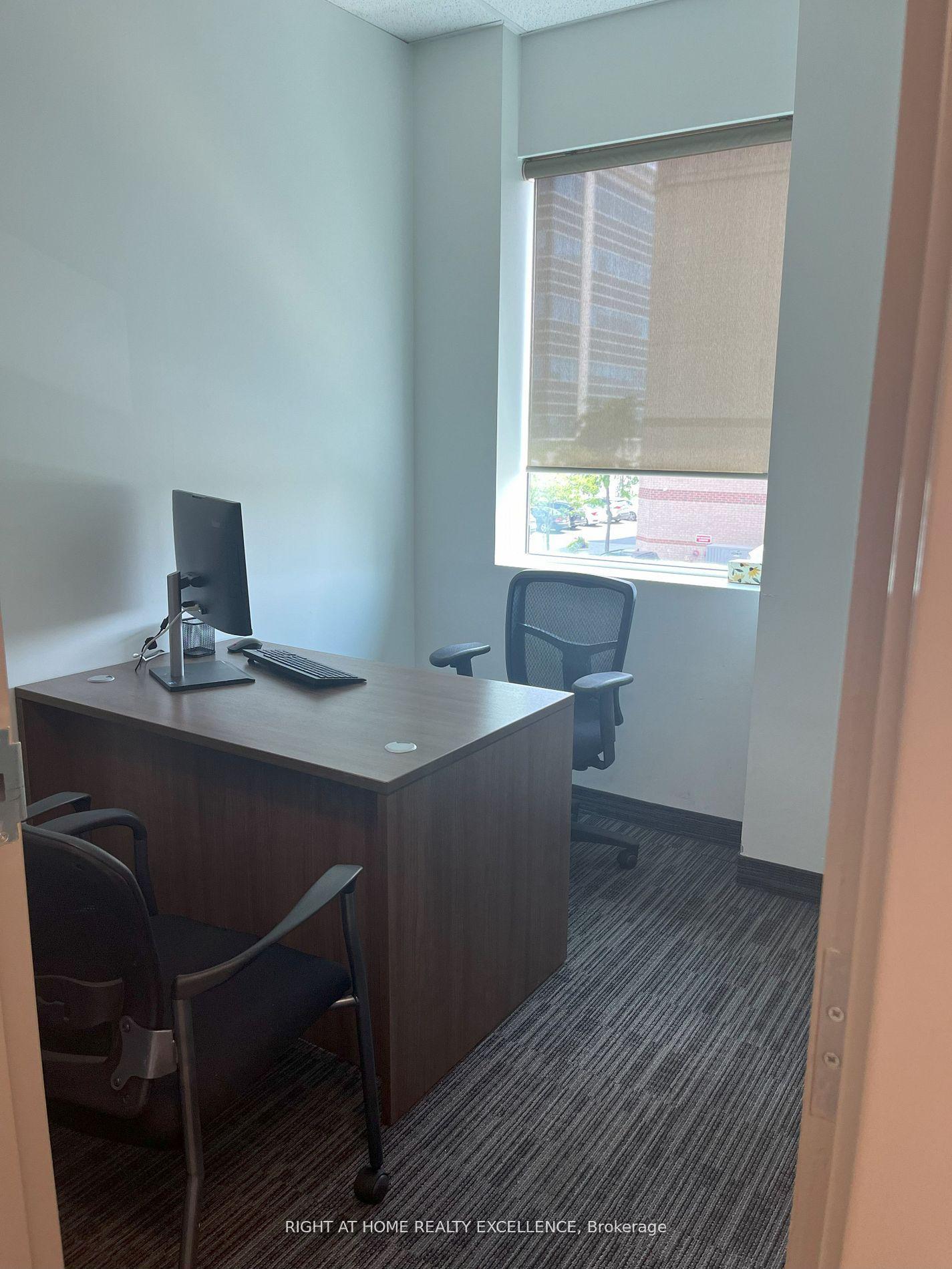 7045 Edwards Boulevard 201, Mississauga, ON L5S 1X2