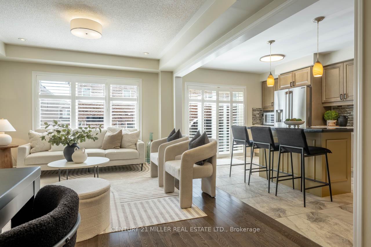 292 Gillett Point, Milton, ON L9E 1C6