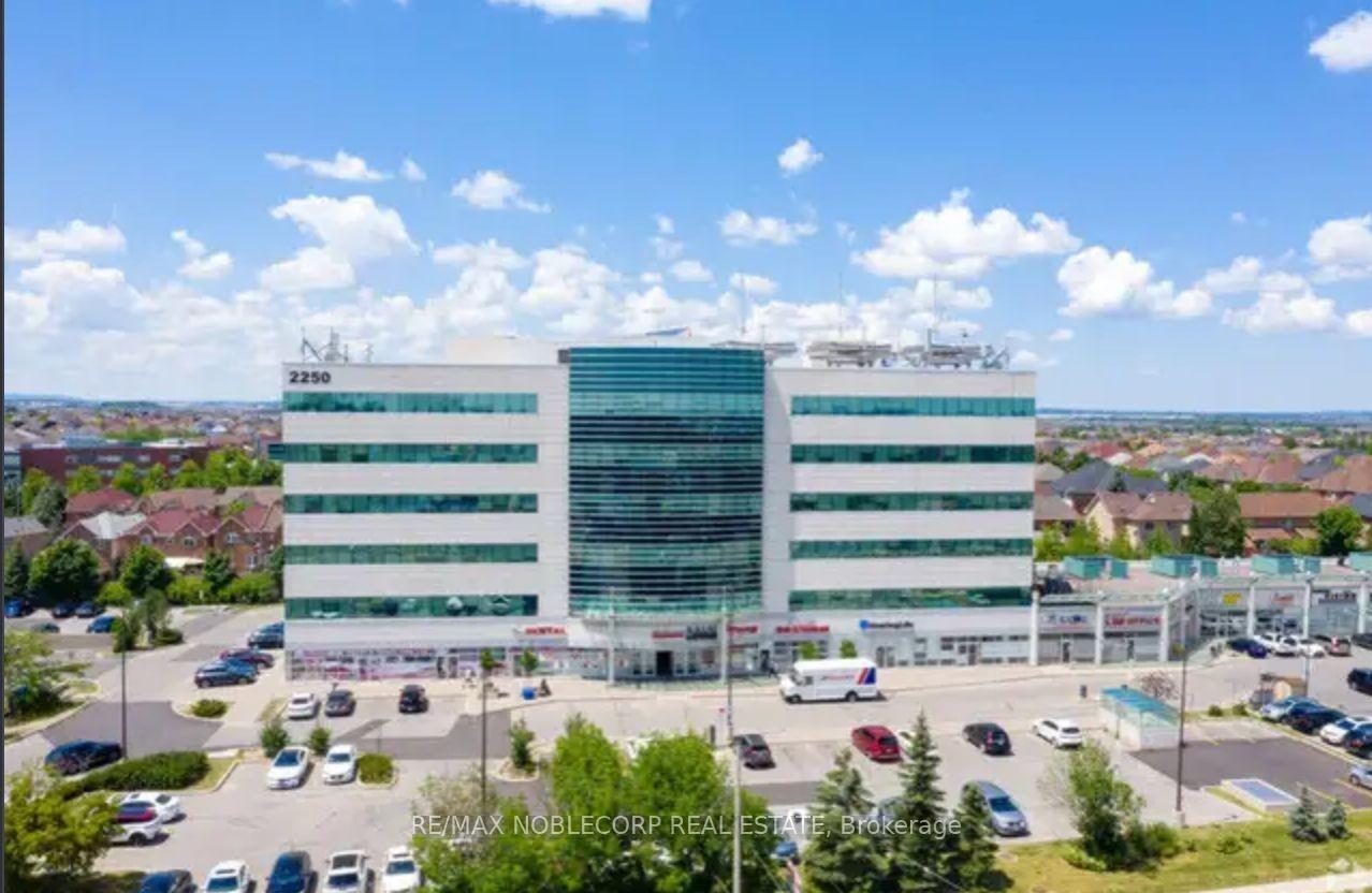 2250 Bovaird Drive E 401 B, Brampton, ON L6R 0W3