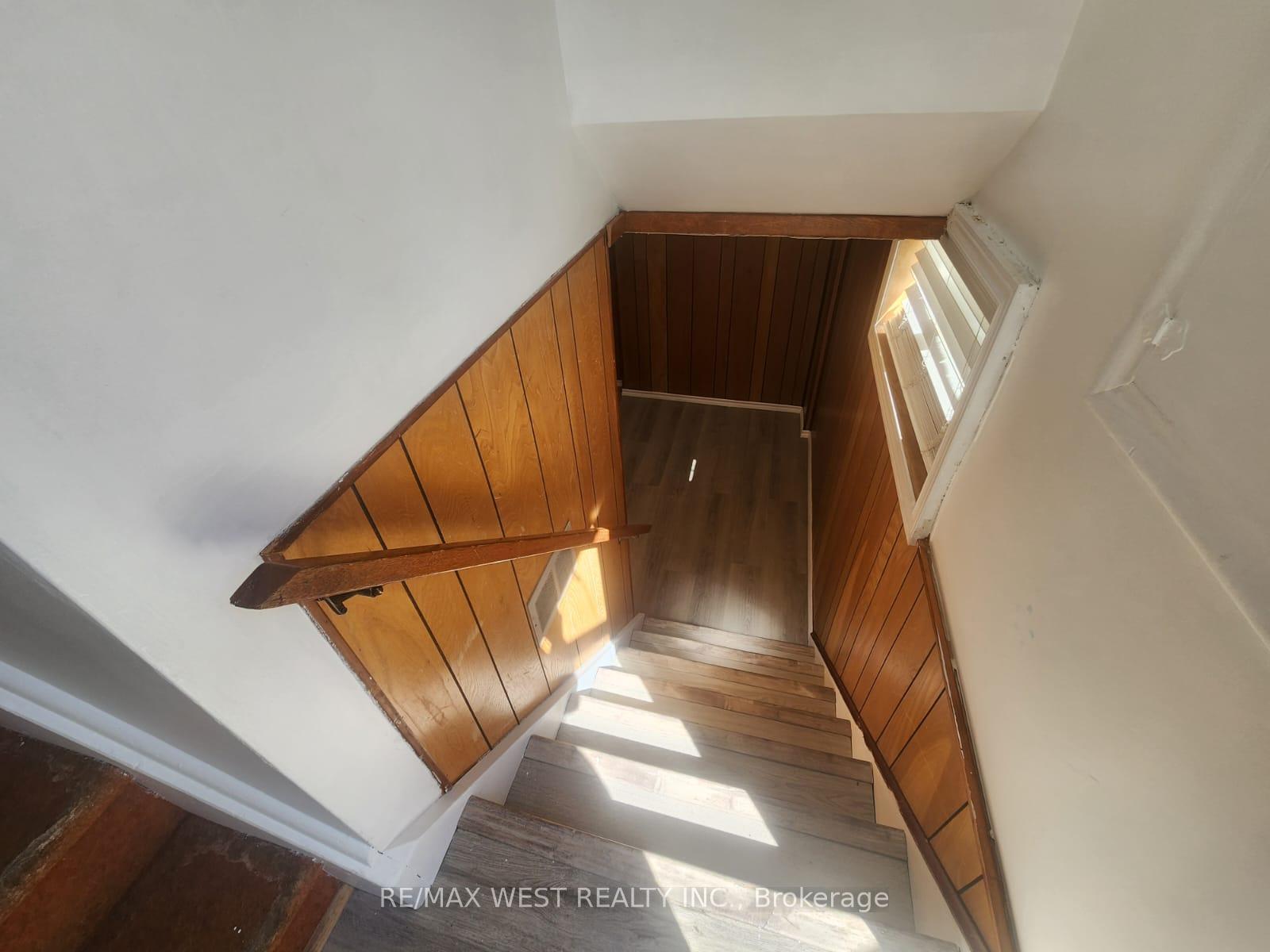 5 Ludgate Drive Basement, Toronto W10 — photo 4 of 5