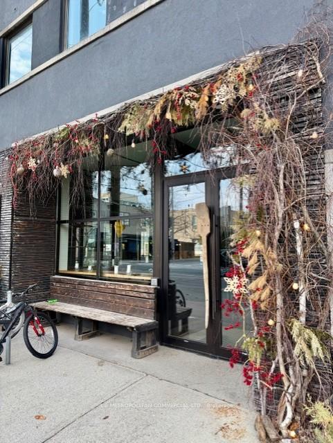 1485 Dupont Street 100, Toronto W02 — photo 2 of 5