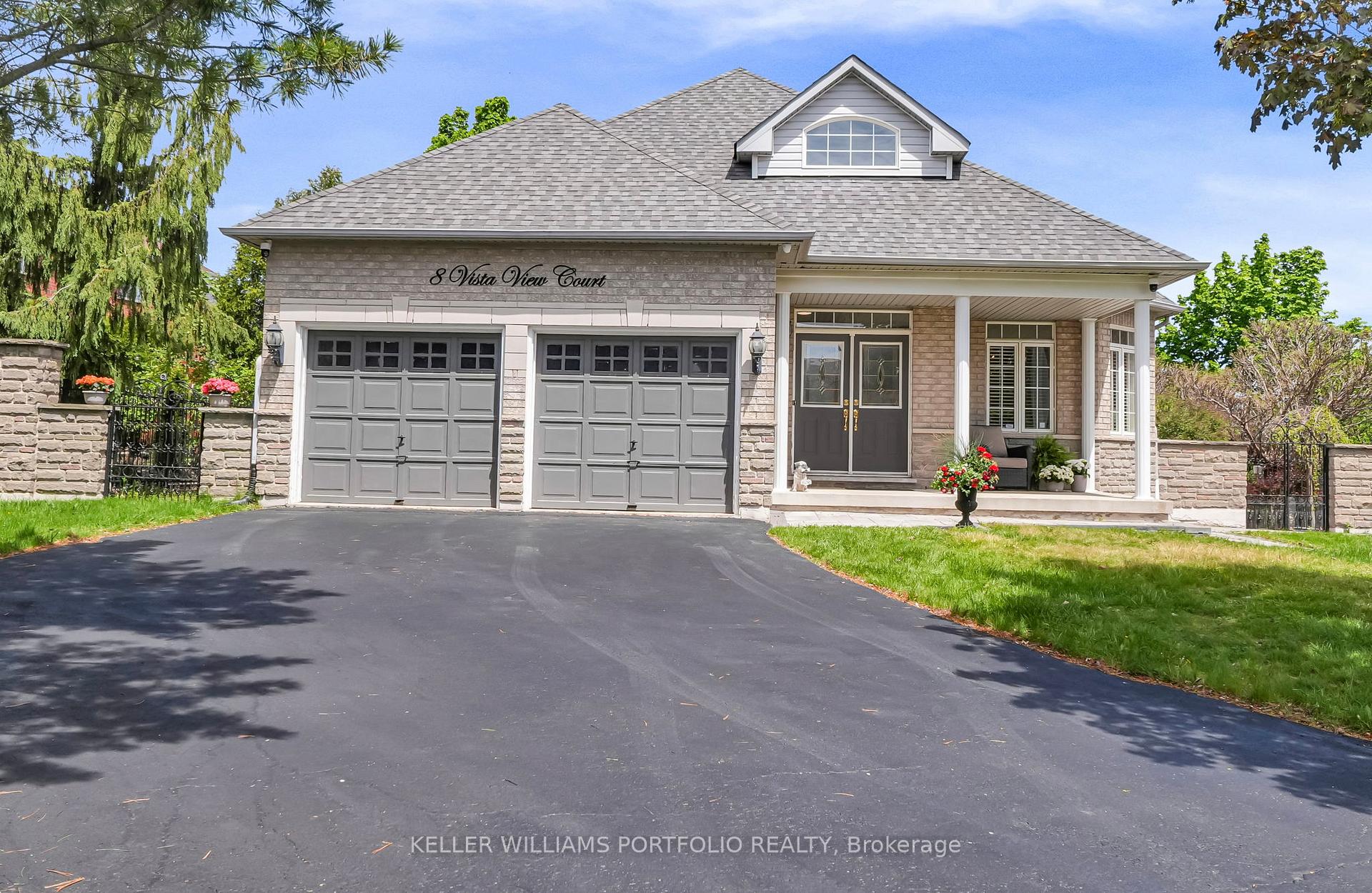 8 Vista View Court, Caledon, ON L7C 1E1 — Caledon, Ontario