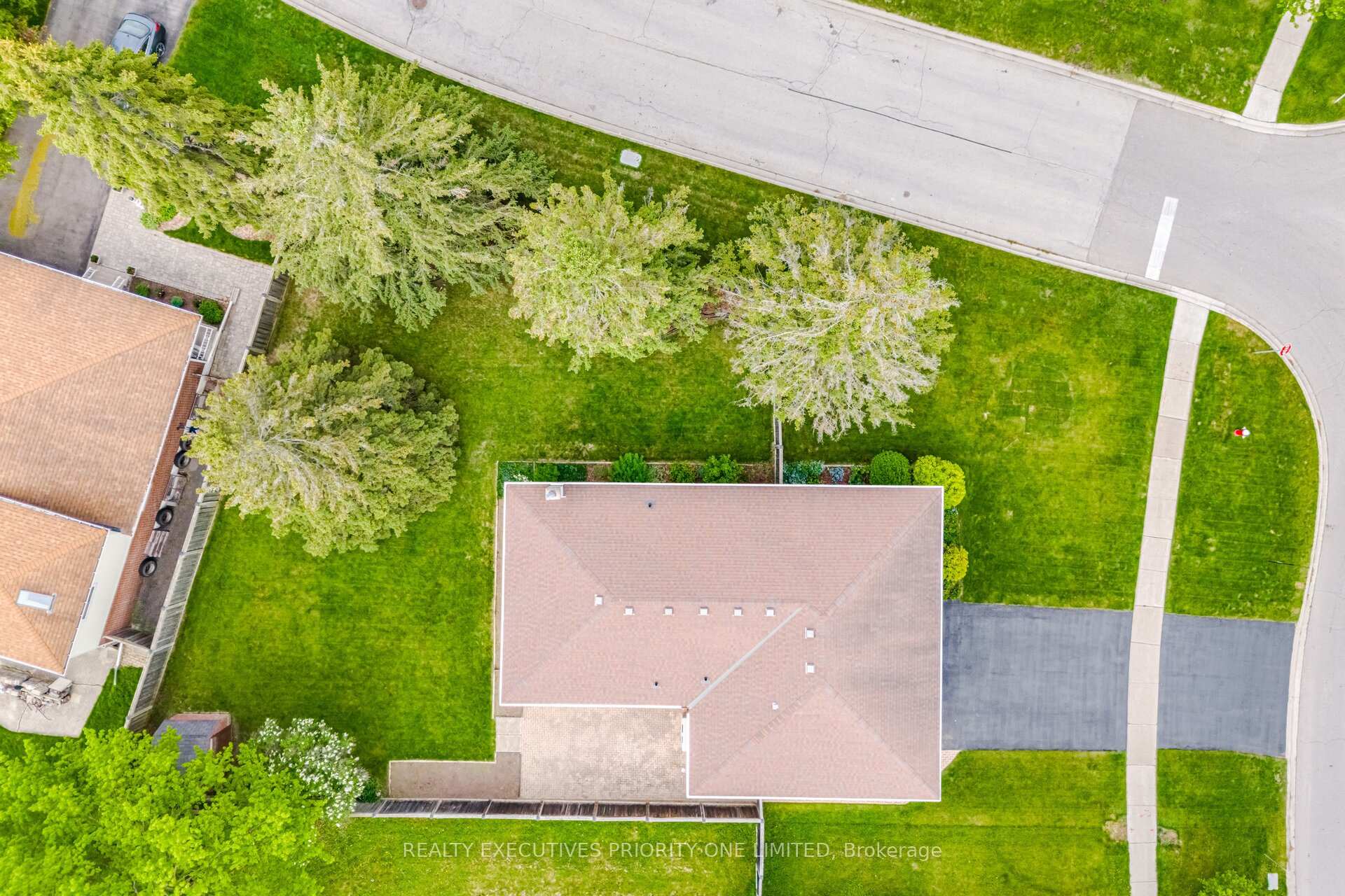 174 Kingsview Drive, Caledon — photo 3 of 5