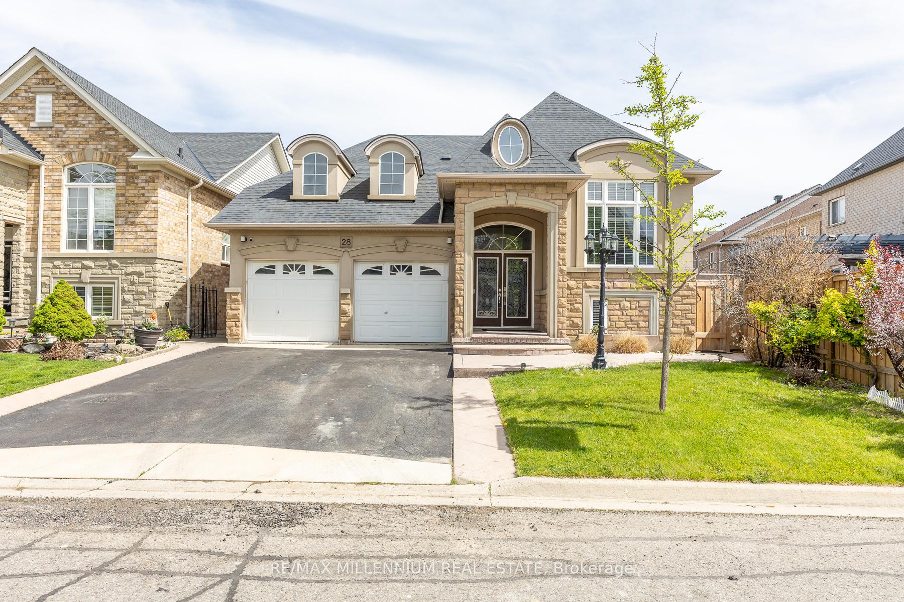 28 Donherb Crescent, Caledon, ON L7C 1E4 — Caledon, Ontario