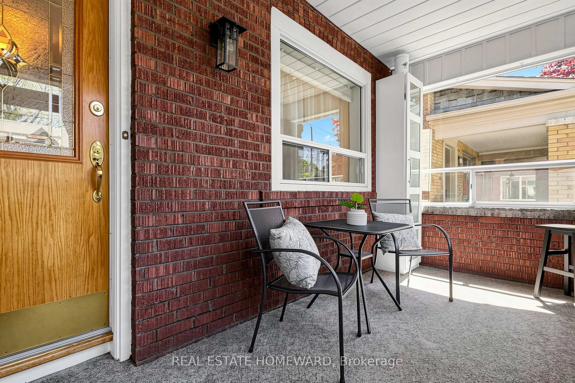 117 Evans Avenue, Toronto W02 — photo 2 of 5