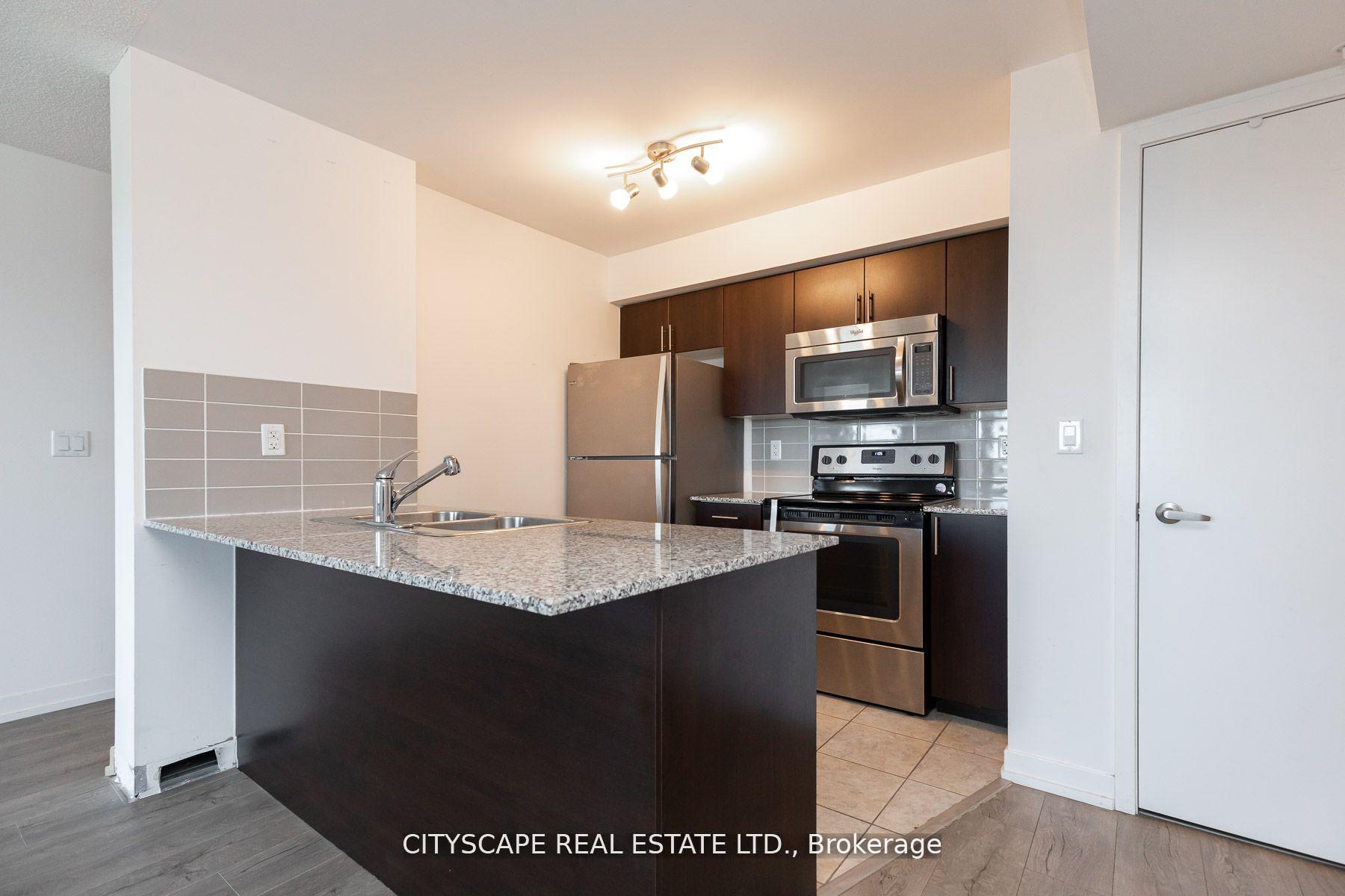 1410 Dupont Street 1910, Toronto W02 — photo 4 of 5