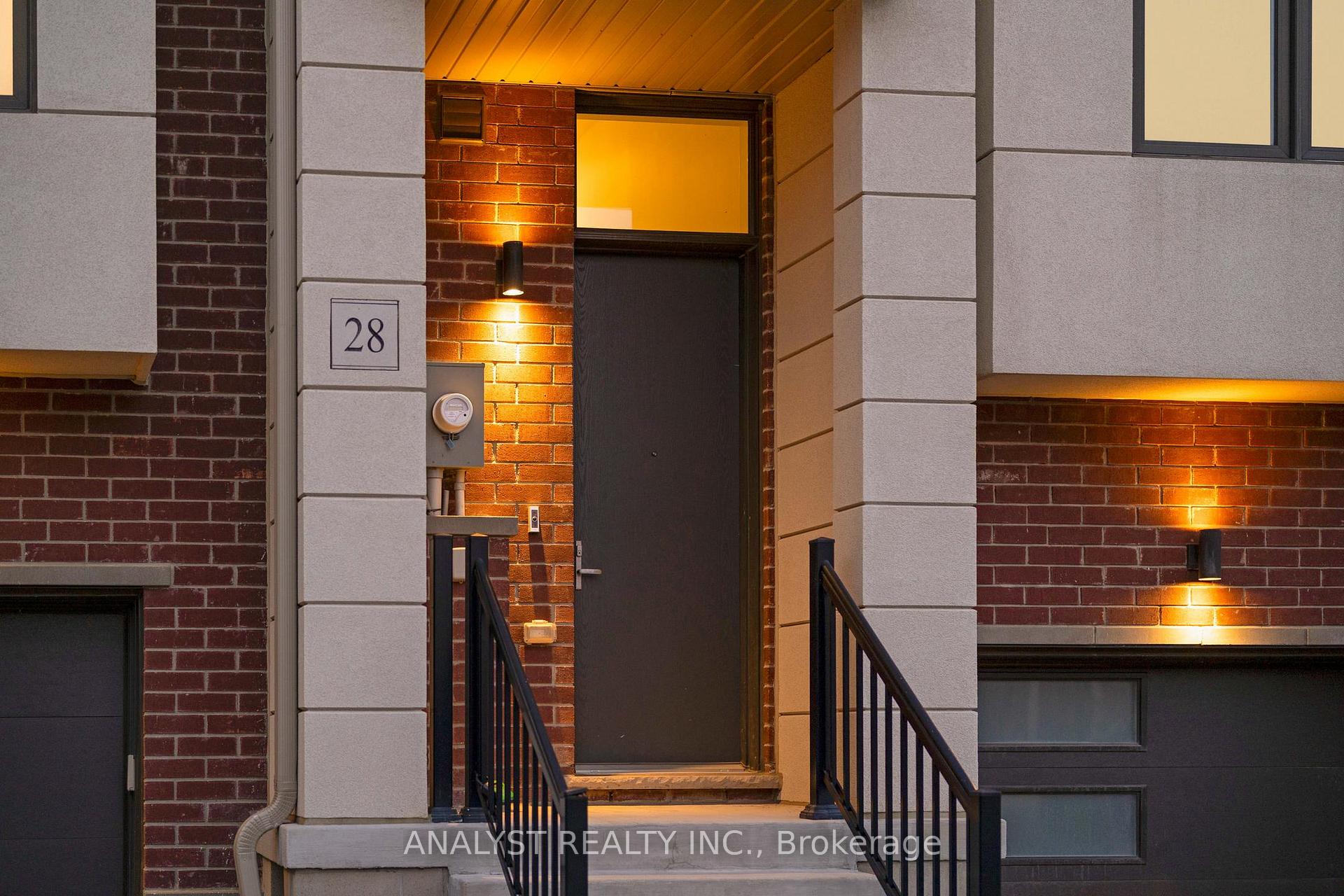 28 Queensland Crescent, Caledon — photo 5 of 5