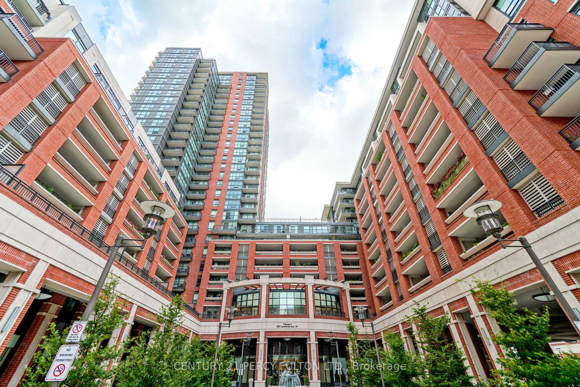 830 Lawrence Avenue W 501, Toronto W04, ON M6A 0B6 — Toronto W04, Ontario