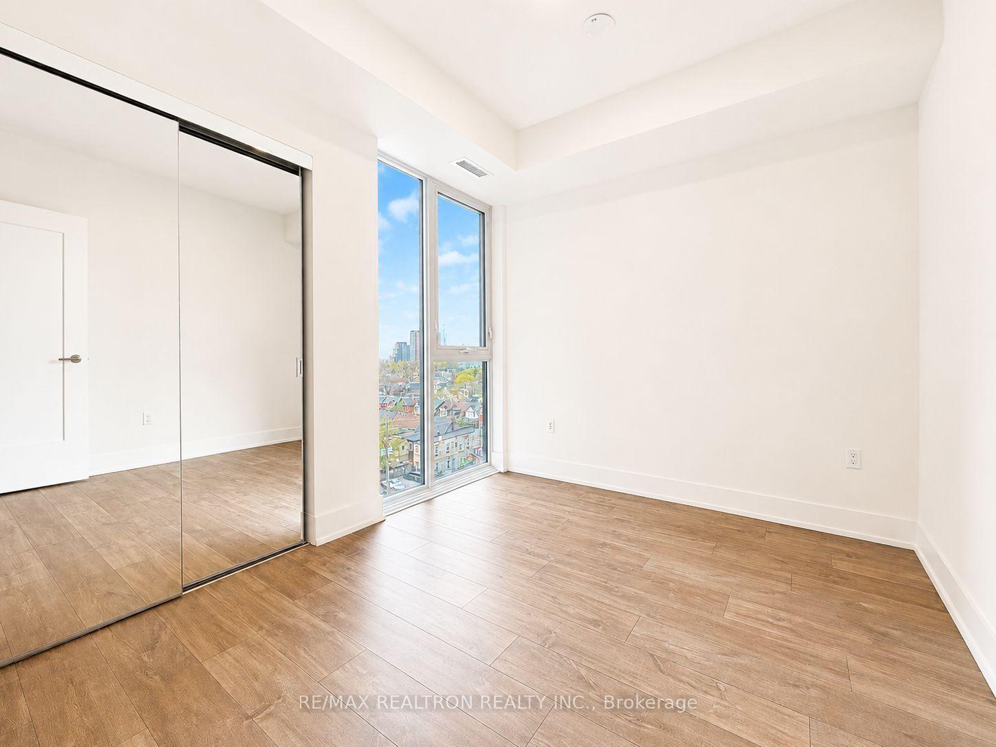 858 Dupont Street 701, Toronto W02, ON M6G 0C1 — Toronto W02, Ontario