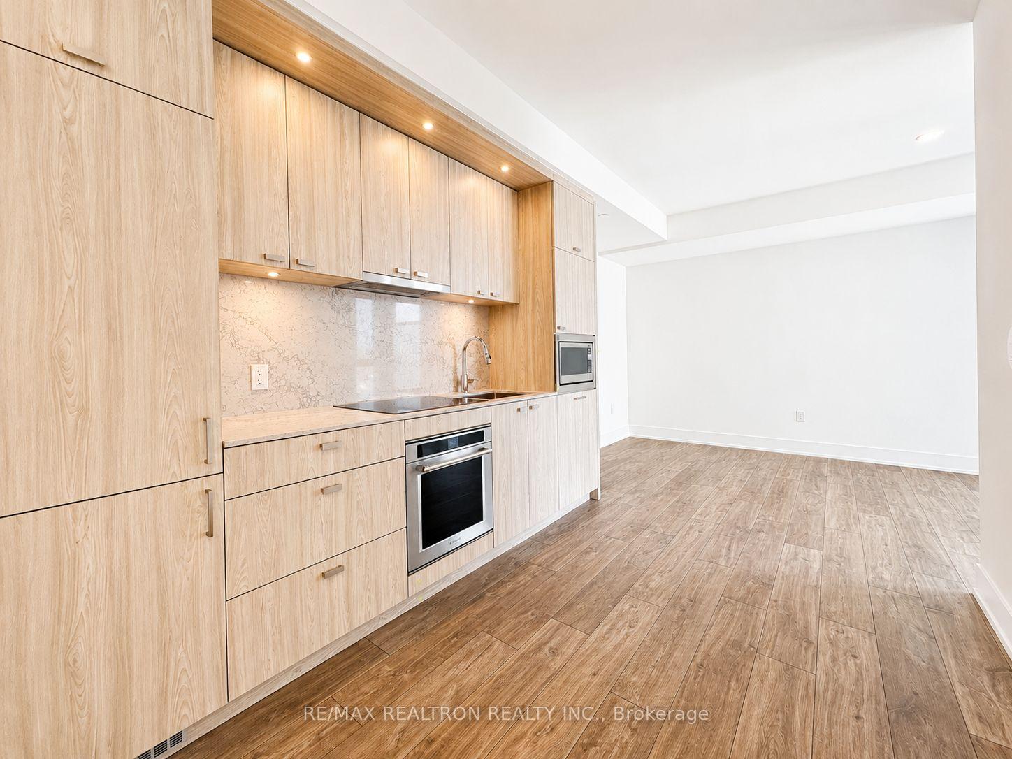 858 Dupont Street 701, Toronto W02 — photo 4 of 5