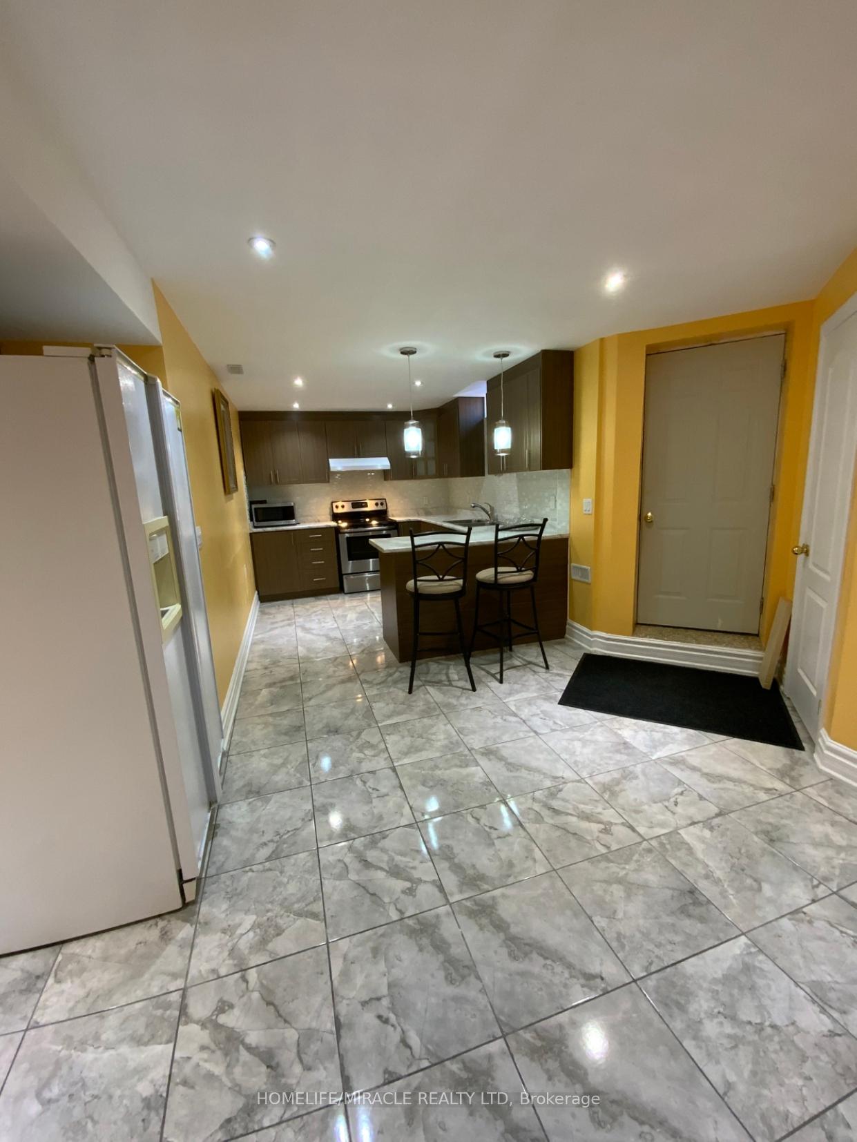 8 Astoria Place Basement, Caledon — photo 4 of 5