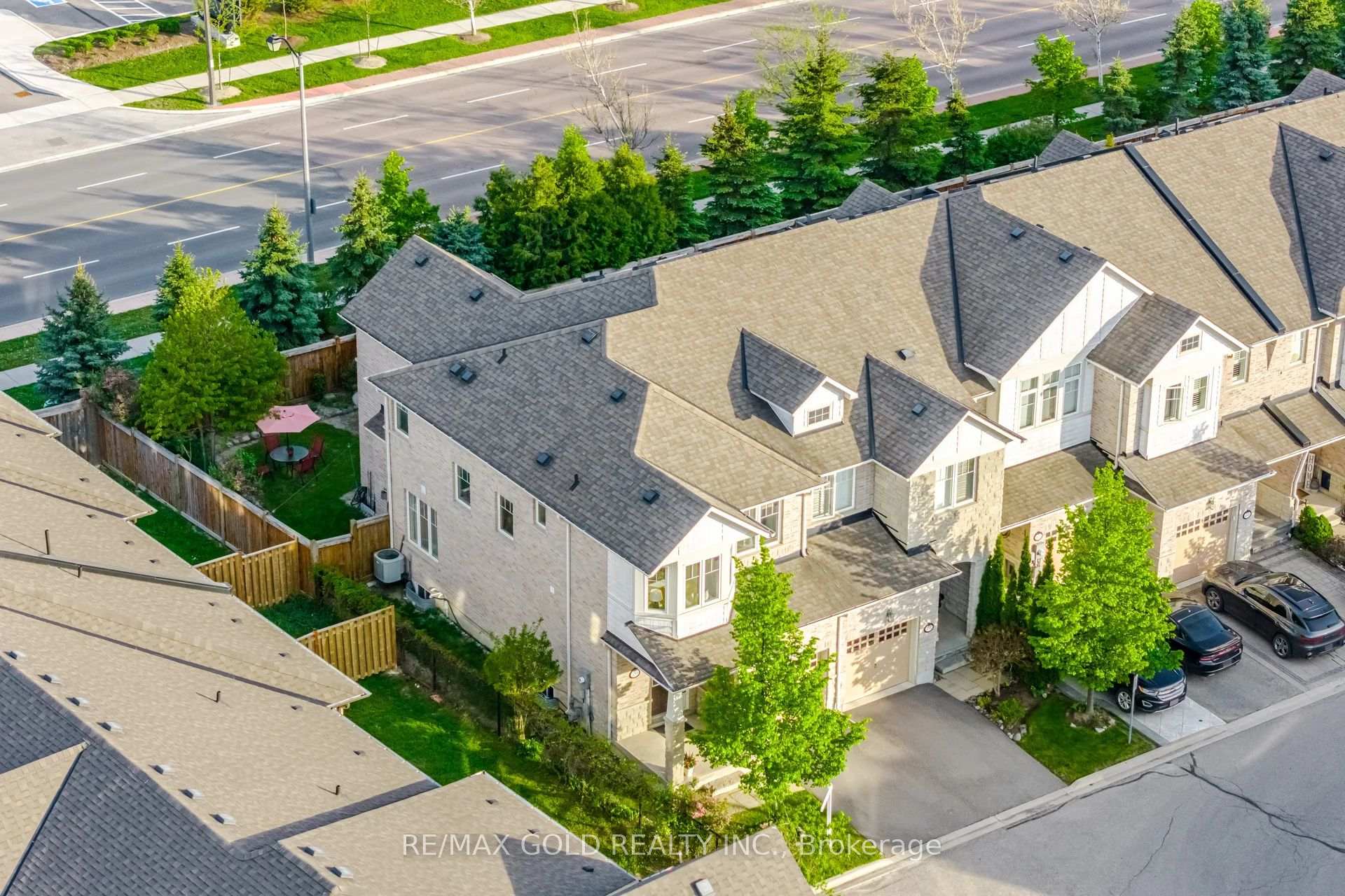 29 Aspenview Avenue, Caledon — photo 3 of 5