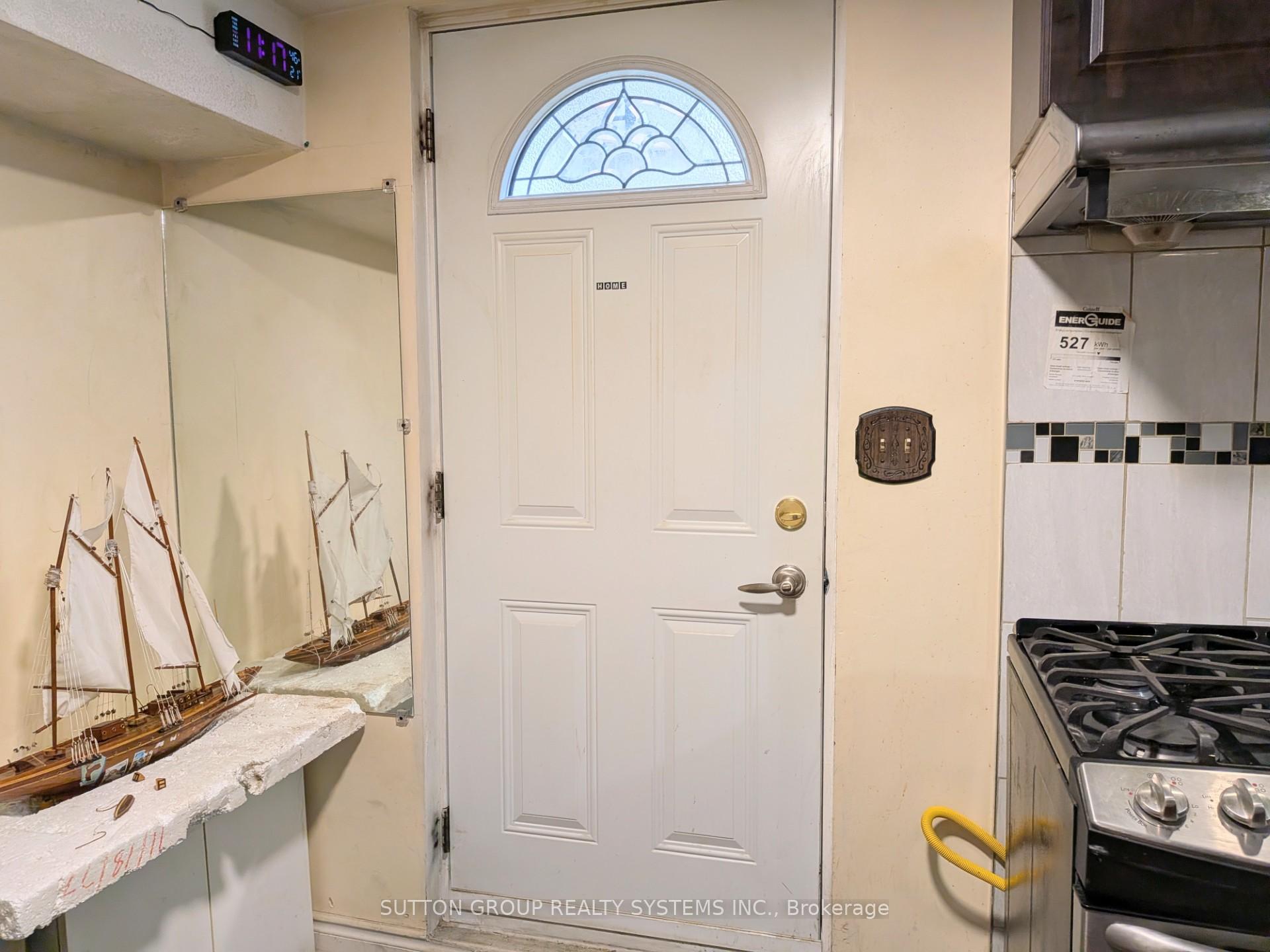 41 Annabelle Drive Basement, Toronto W10 — photo 3 of 5