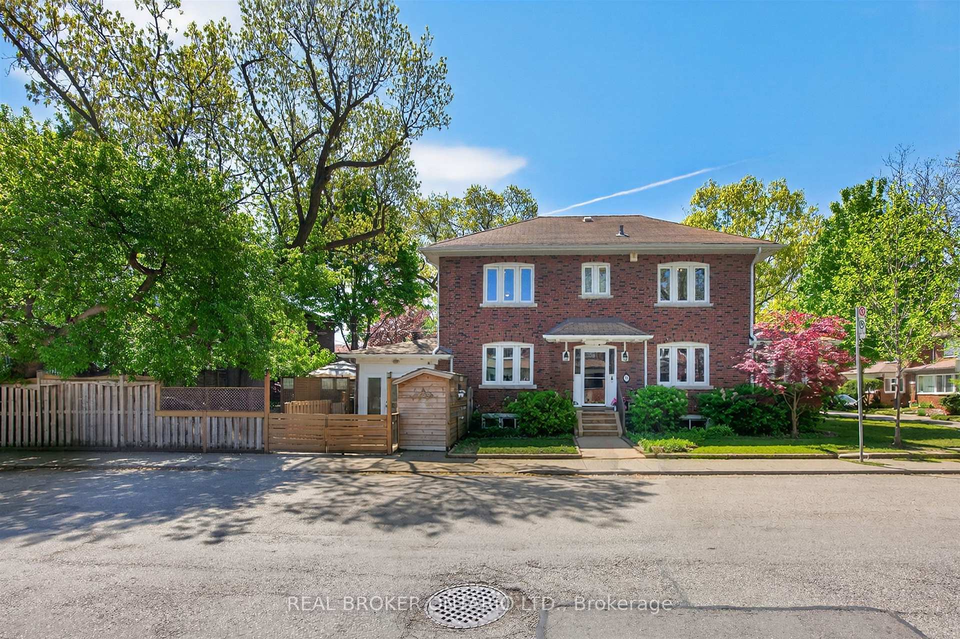 79 Humber Trail, Toronto W02 — photo 2 of 5