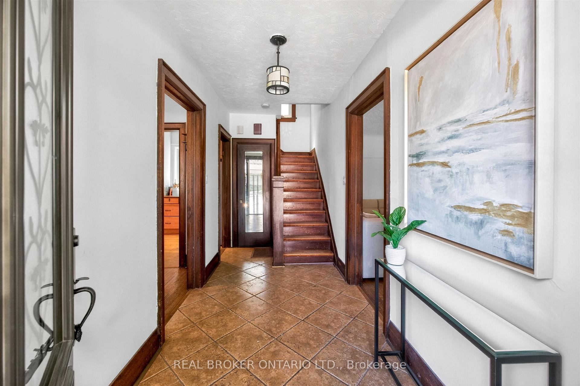 79 Humber Trail, Toronto W02 — photo 4 of 5