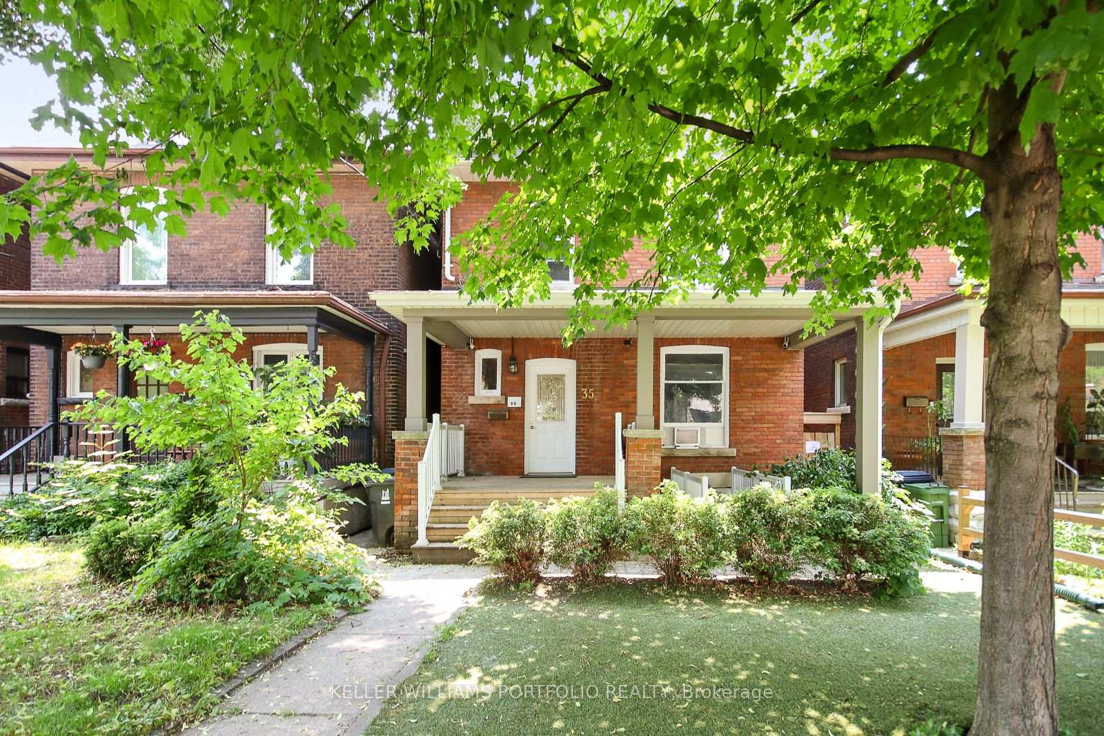 35 Humberside Avenue #2 (Ground), Toronto W02 — photo 2 of 5
