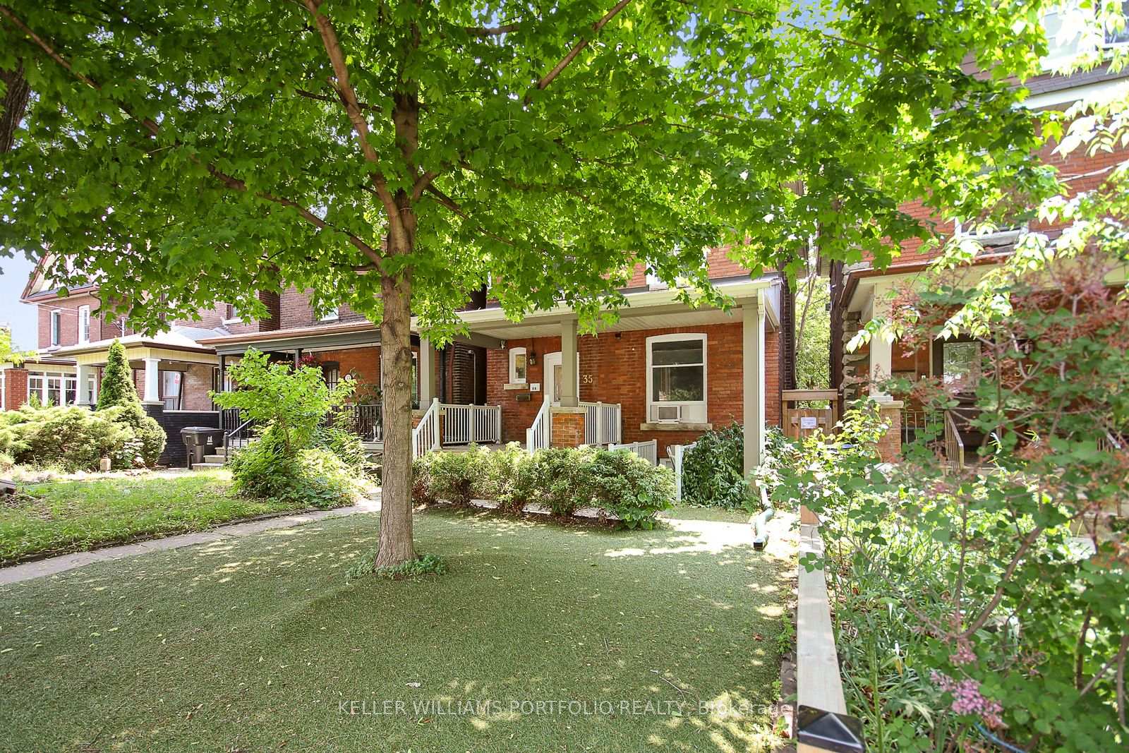 35 Humberside Avenue #2 (Ground), Toronto W02 — photo 4 of 5