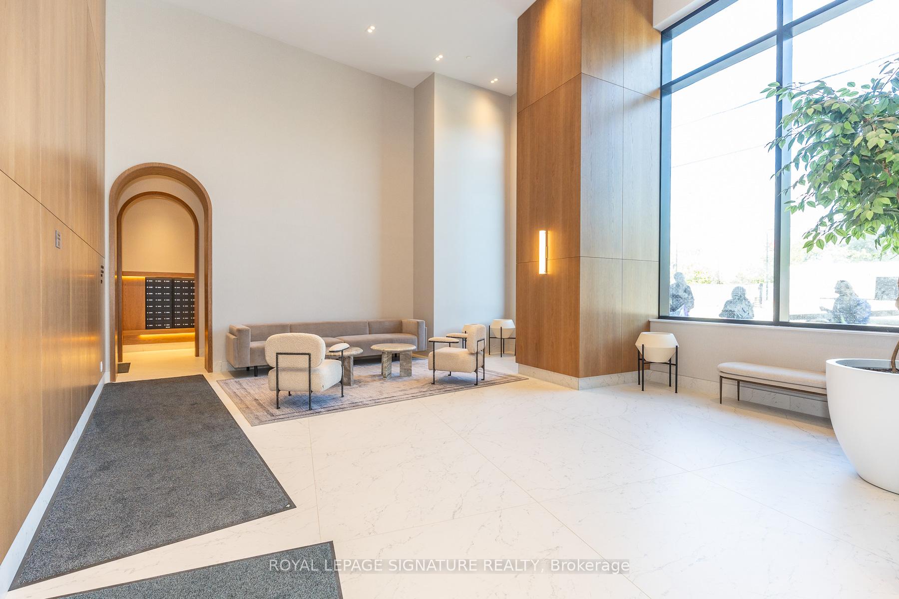 1185 Dupont Street 1911, Toronto W02 — photo 5 of 5
