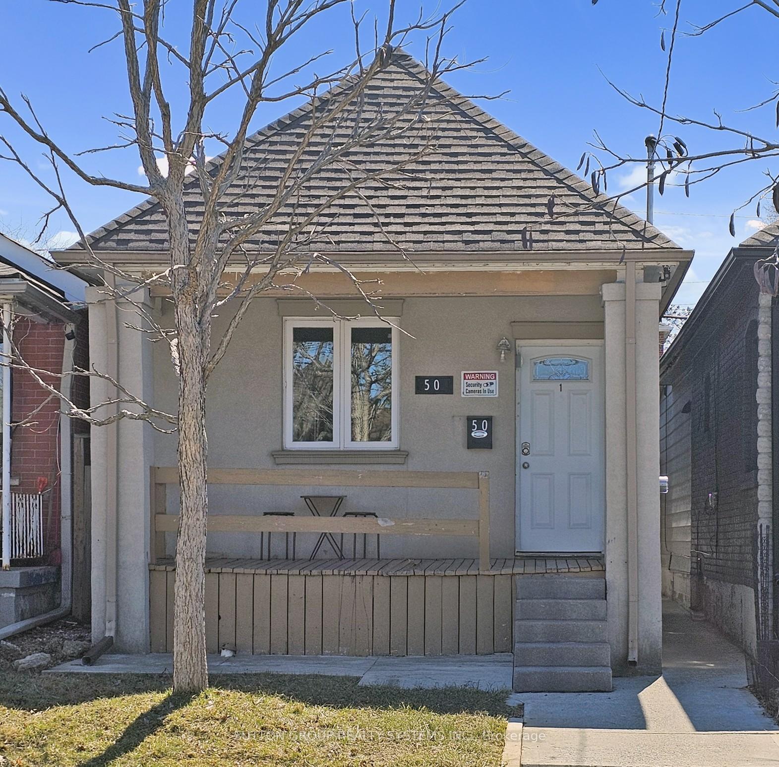 50 Brownville Avenue, Toronto W04, ON M4N 4L3 — Toronto W04, Ontario