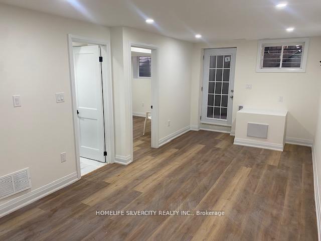 12590 Kennedy Road BSMT, Caledon — photo 3 of 5