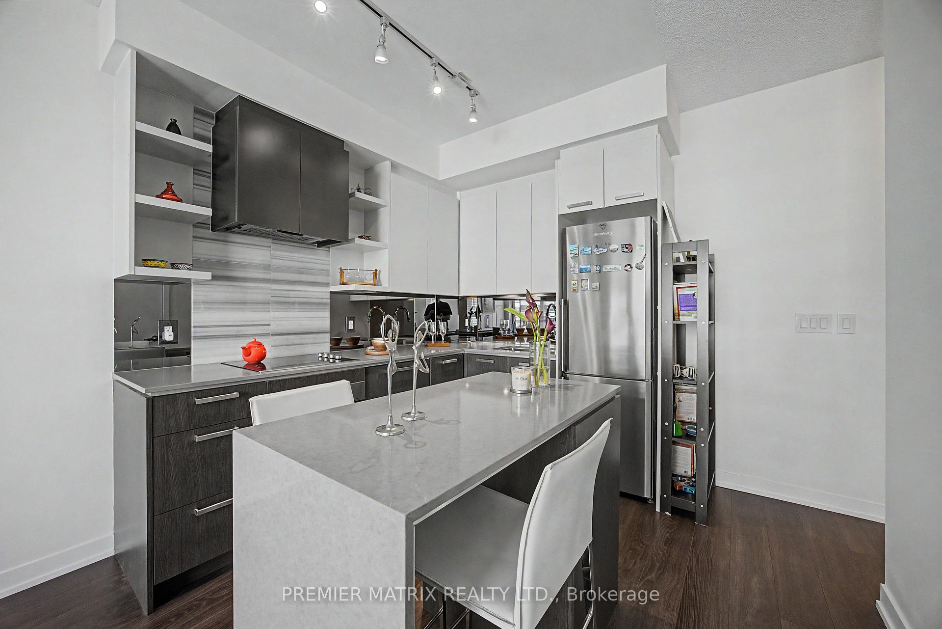 1830 Bloor Street W 930, Toronto W02 — photo 5 of 5