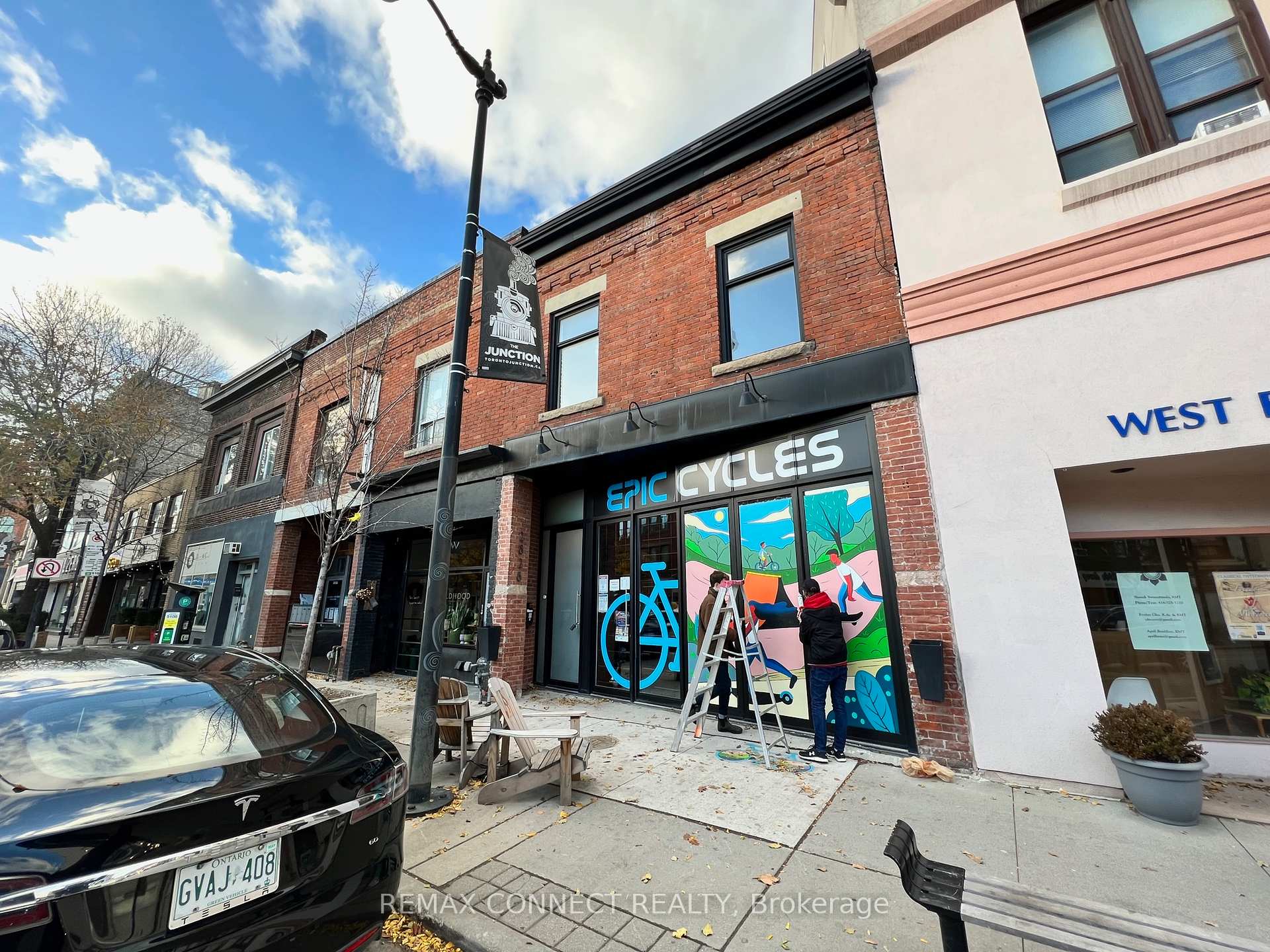 2828 Dundas Street W 2A, Toronto W02, ON M6P 1Y7 — Toronto W02, Ontario