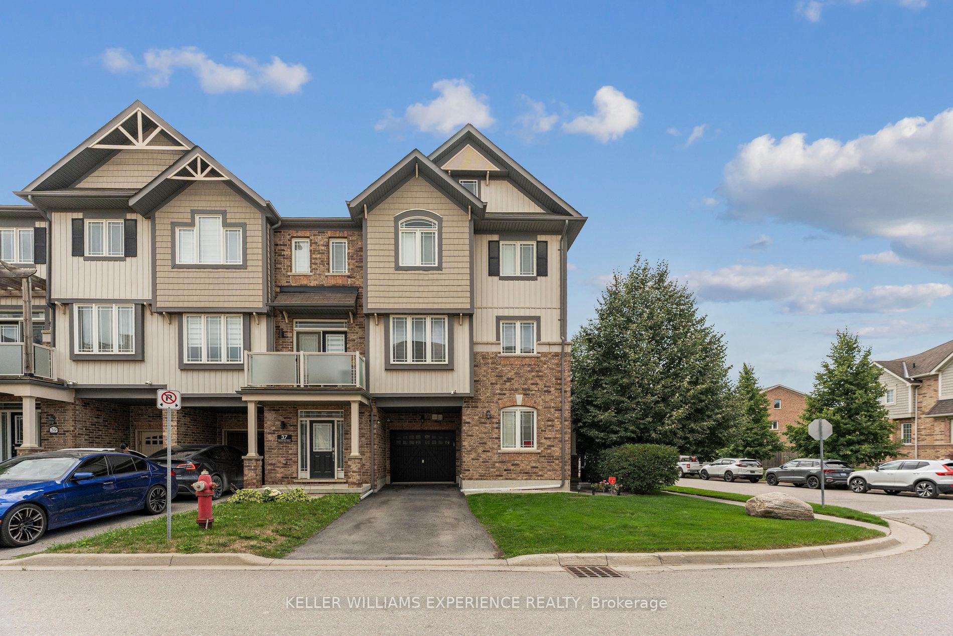 31 Alnwick Avenue, Caledon, ON L7C 3P6 — Caledon, Ontario