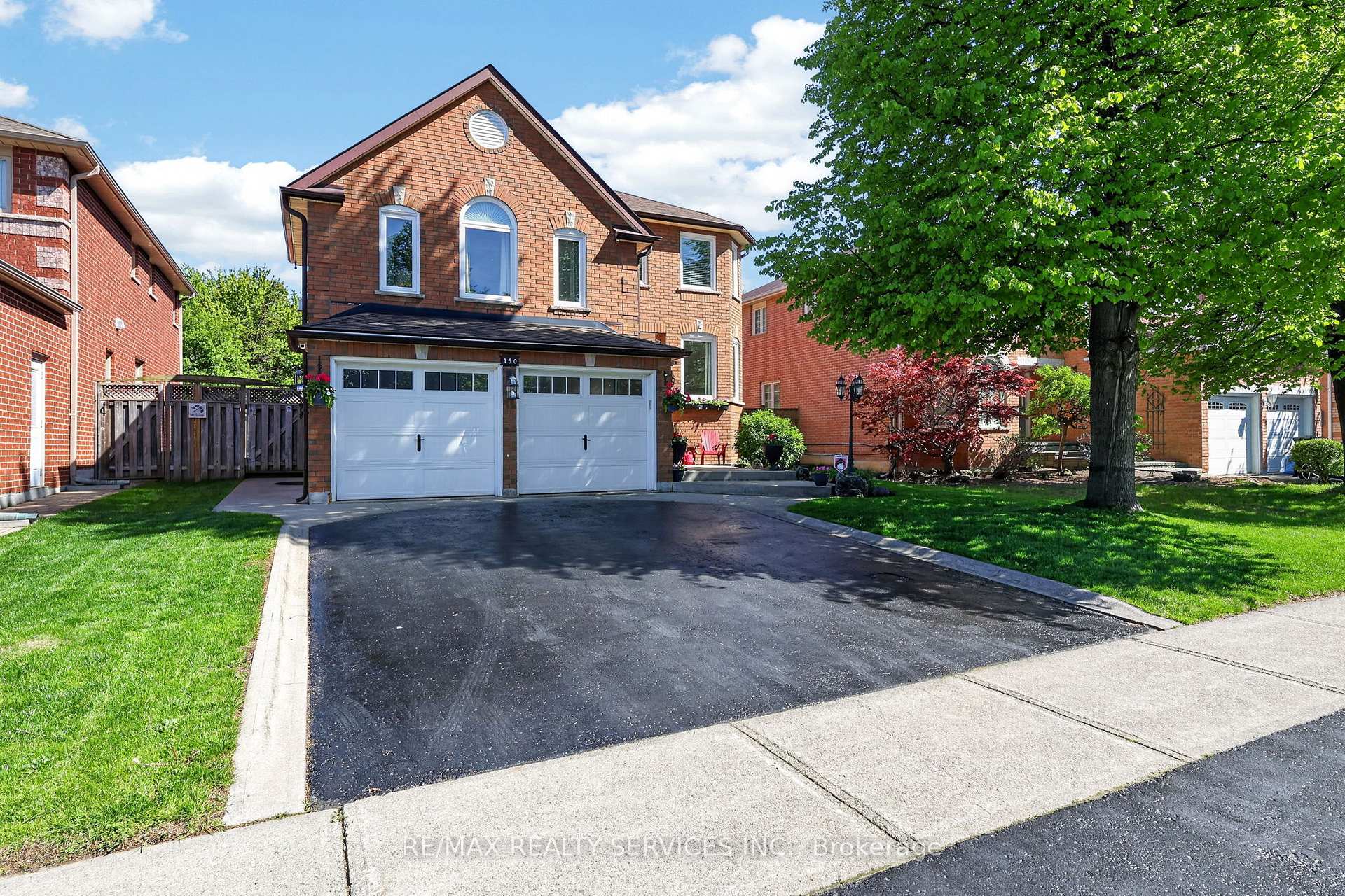 150 Royal Valley Drive, Caledon — photo 2 of 5