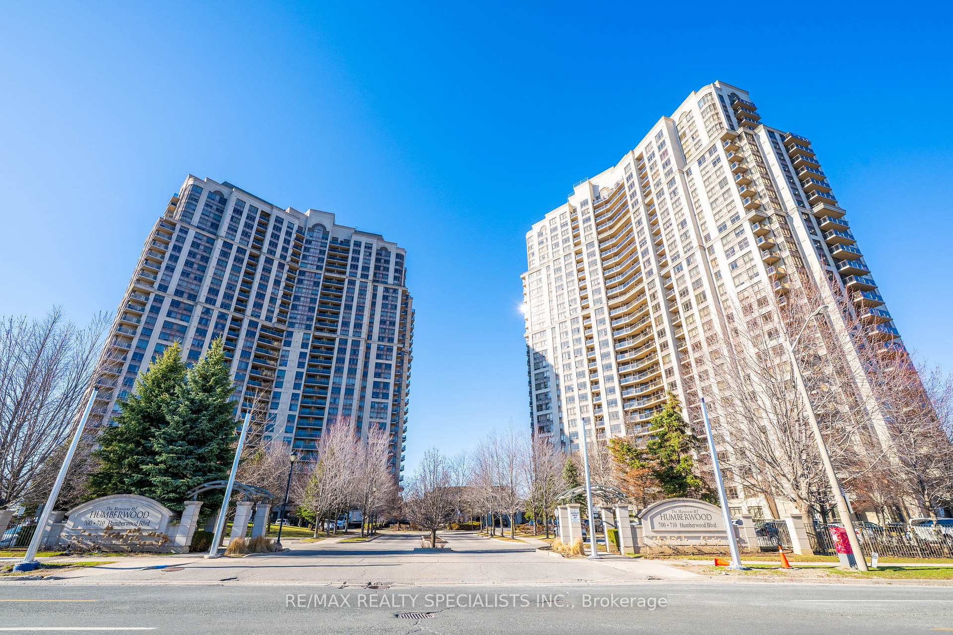 710 Humberwood Boulevard 1404, Toronto W10, ON M9W 7J5 — Toronto W10, Ontario