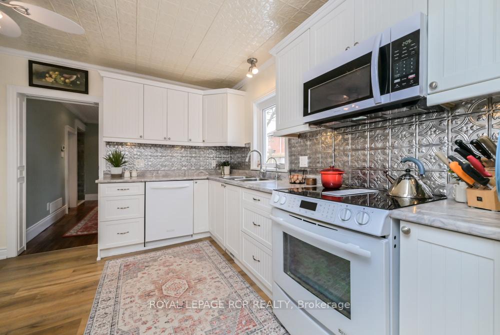 1429 Queen Street, Caledon — photo 5 of 5