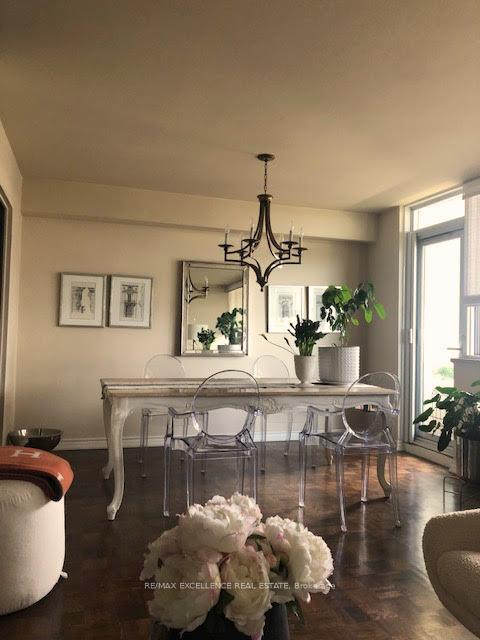 360 Ridelle Avenue 1701, Toronto W04 — photo 4 of 5