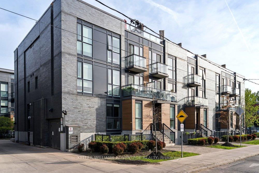 57 Macaulay Avenue 402, Toronto W02, ON M6P 3P5 — Toronto W02, Ontario