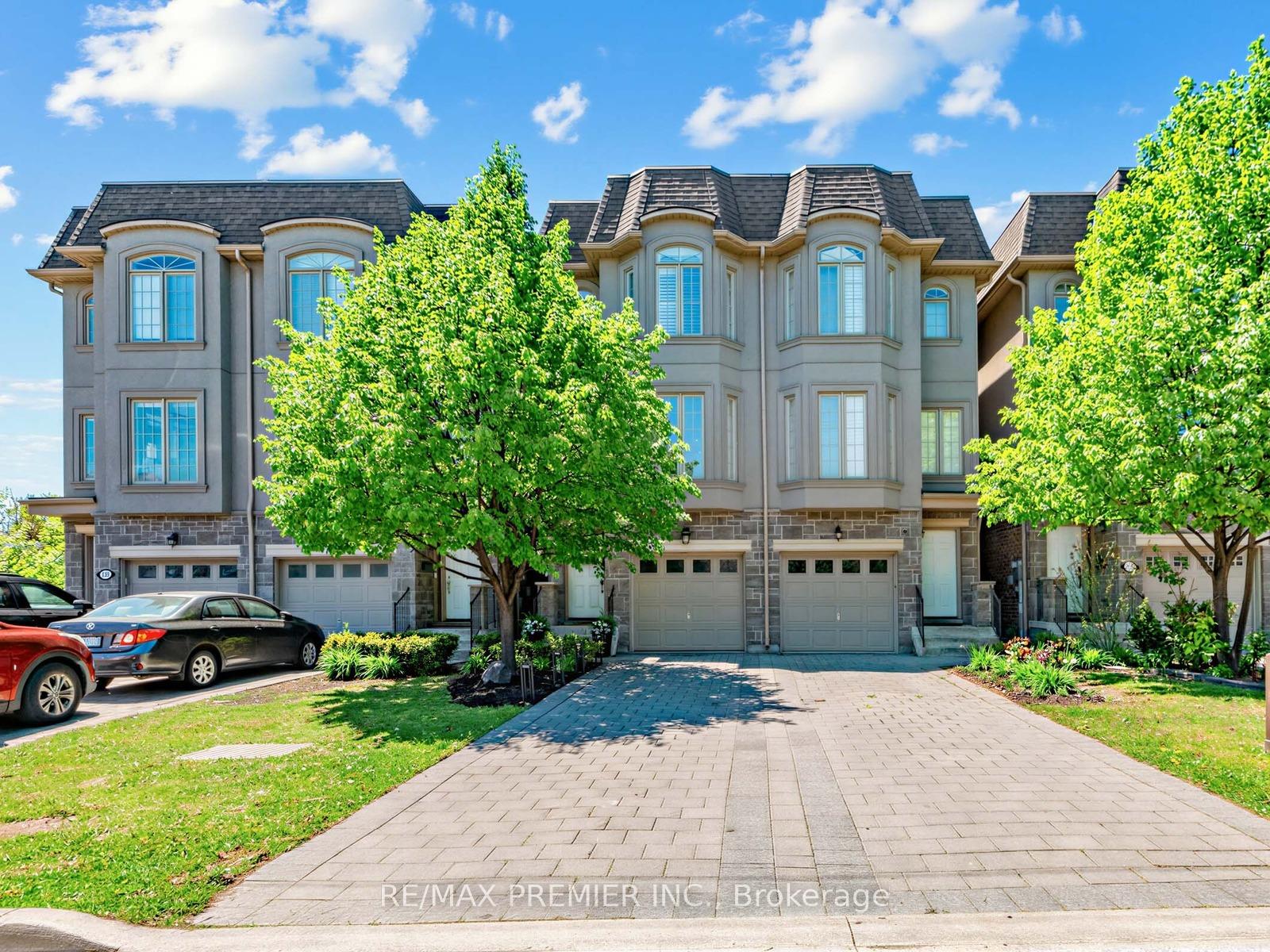 57B Westona Street, Toronto W09, ON M9P 2X9 — Toronto W09, Ontario