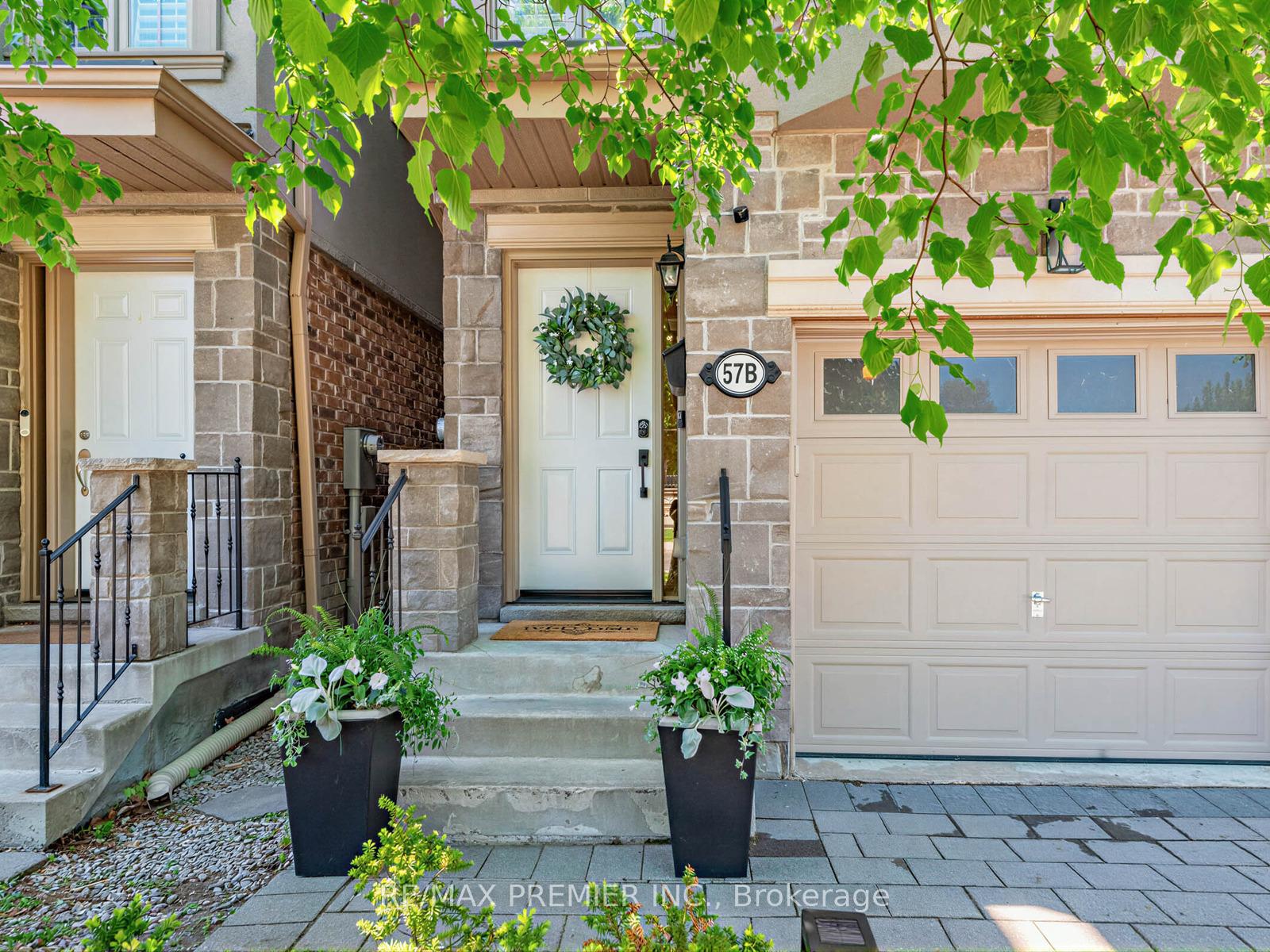 57B Westona Street, Toronto W09 — photo 3 of 5