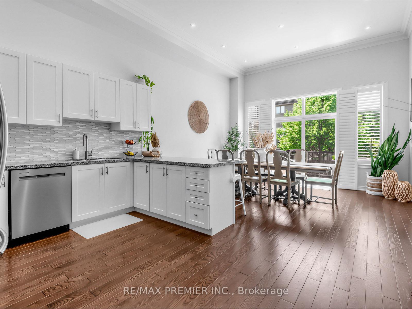 57B Westona Street, Toronto W09 — photo 4 of 5