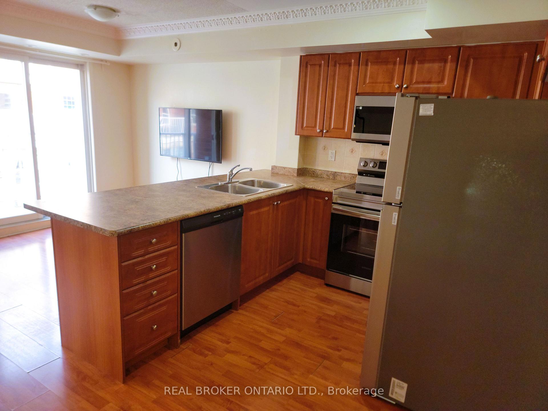 37 Four Winds Drive 26, Toronto W05 — photo 3 of 5