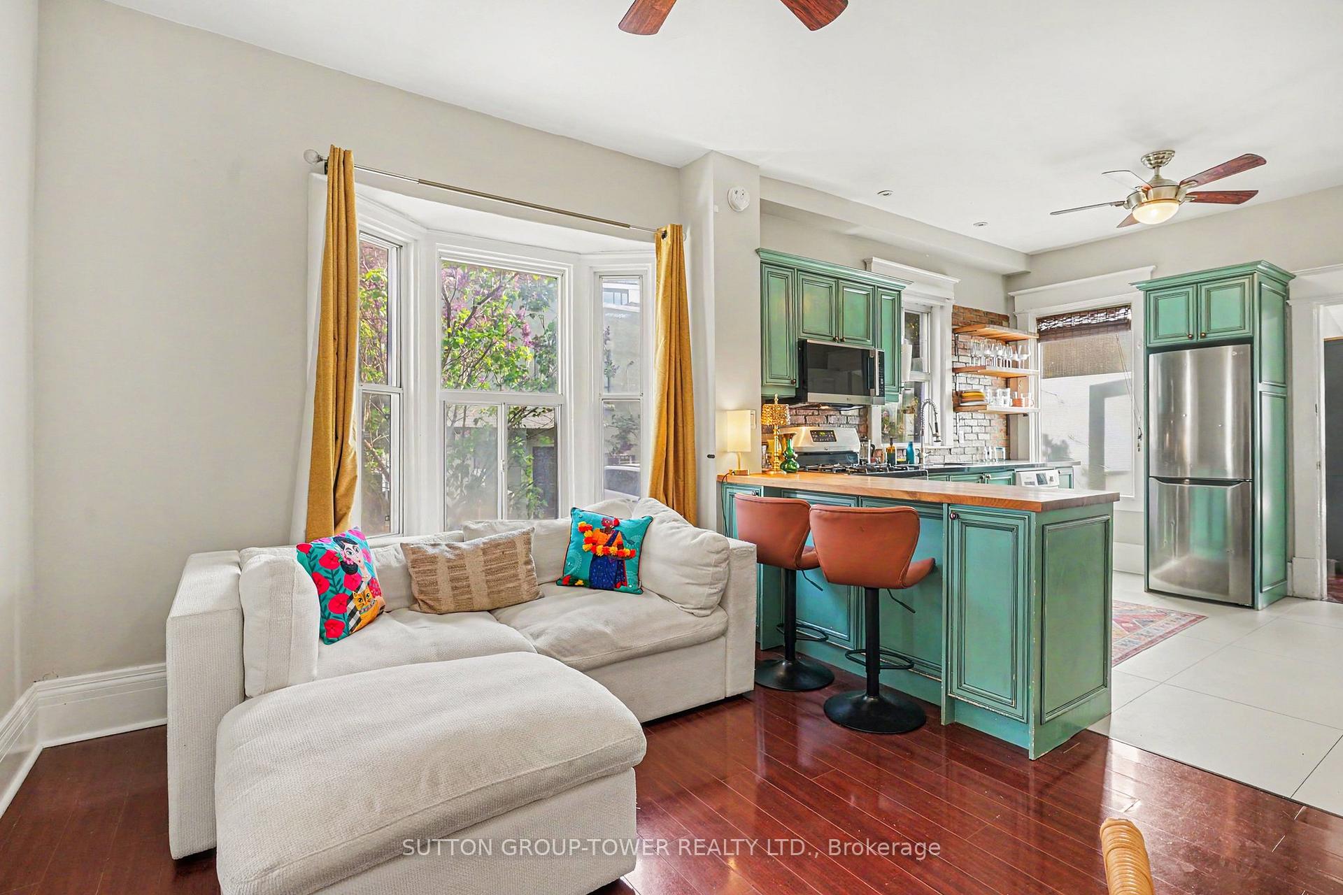 560 Indian Grove, Toronto W02, ON M6P 2J4 — Toronto W02, Ontario
