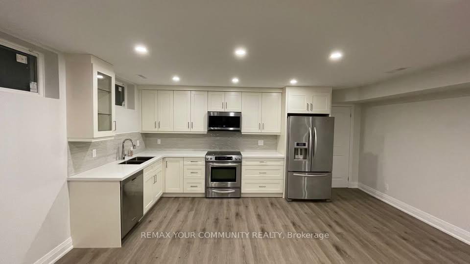 5 Raymore Drive Lower, Toronto W09 — photo 2 of 5