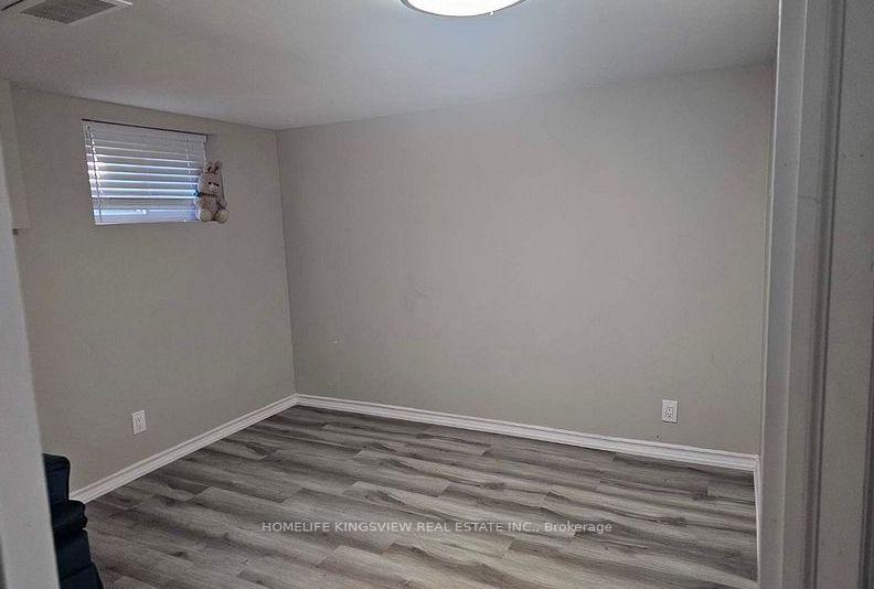 14 Kirby Road, Toronto W05 — photo 3 of 5