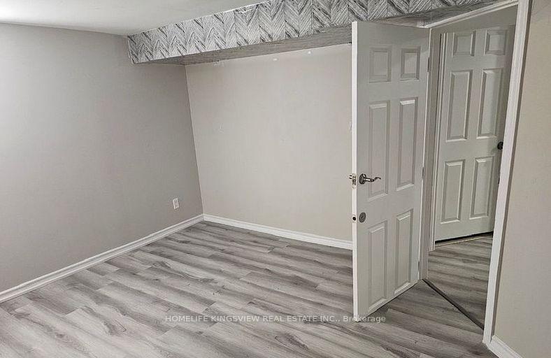 14 Kirby Road, Toronto W05 — photo 4 of 5