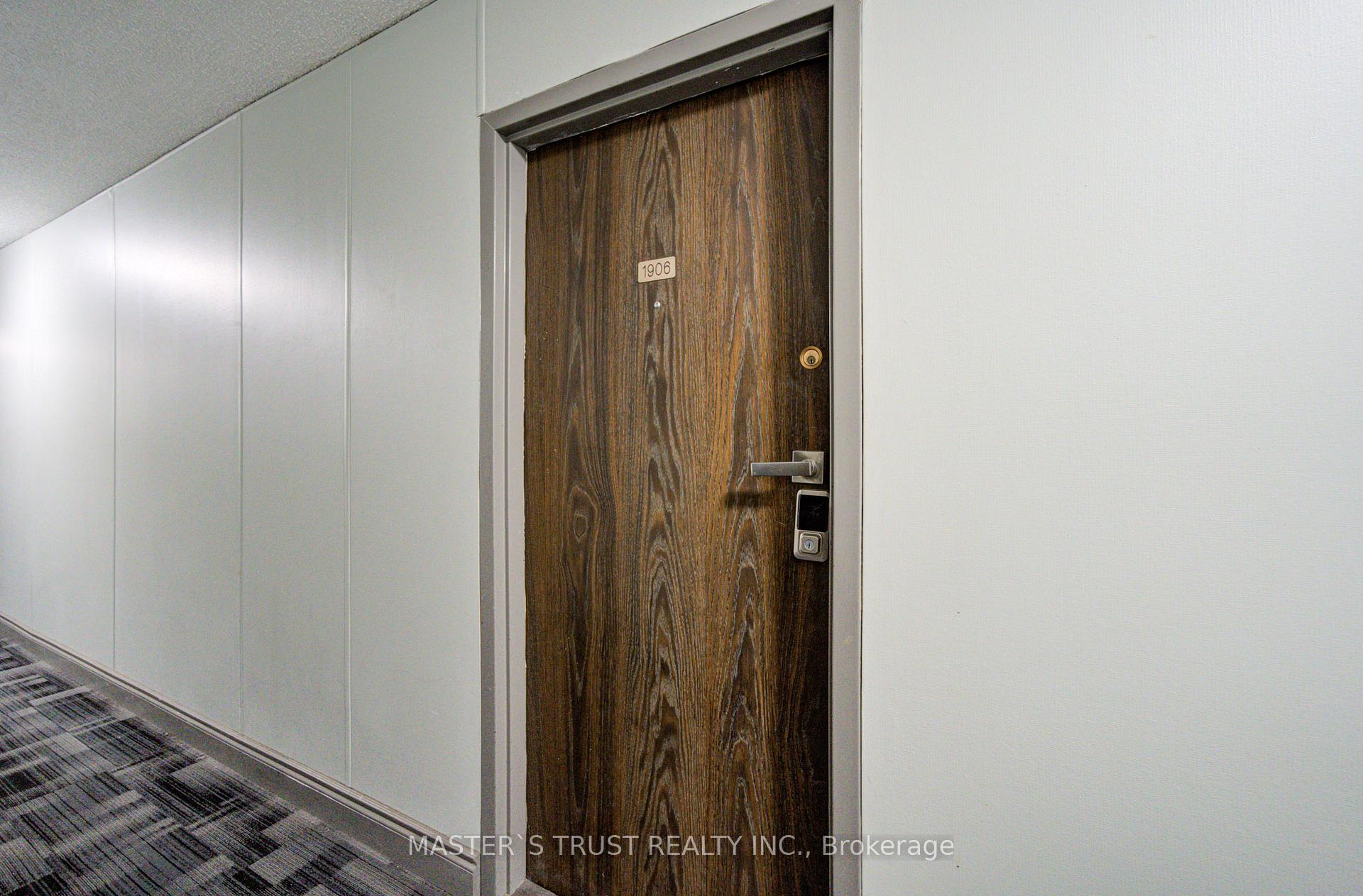 390 Dixon Road 1906, Toronto W09 — photo 5 of 5