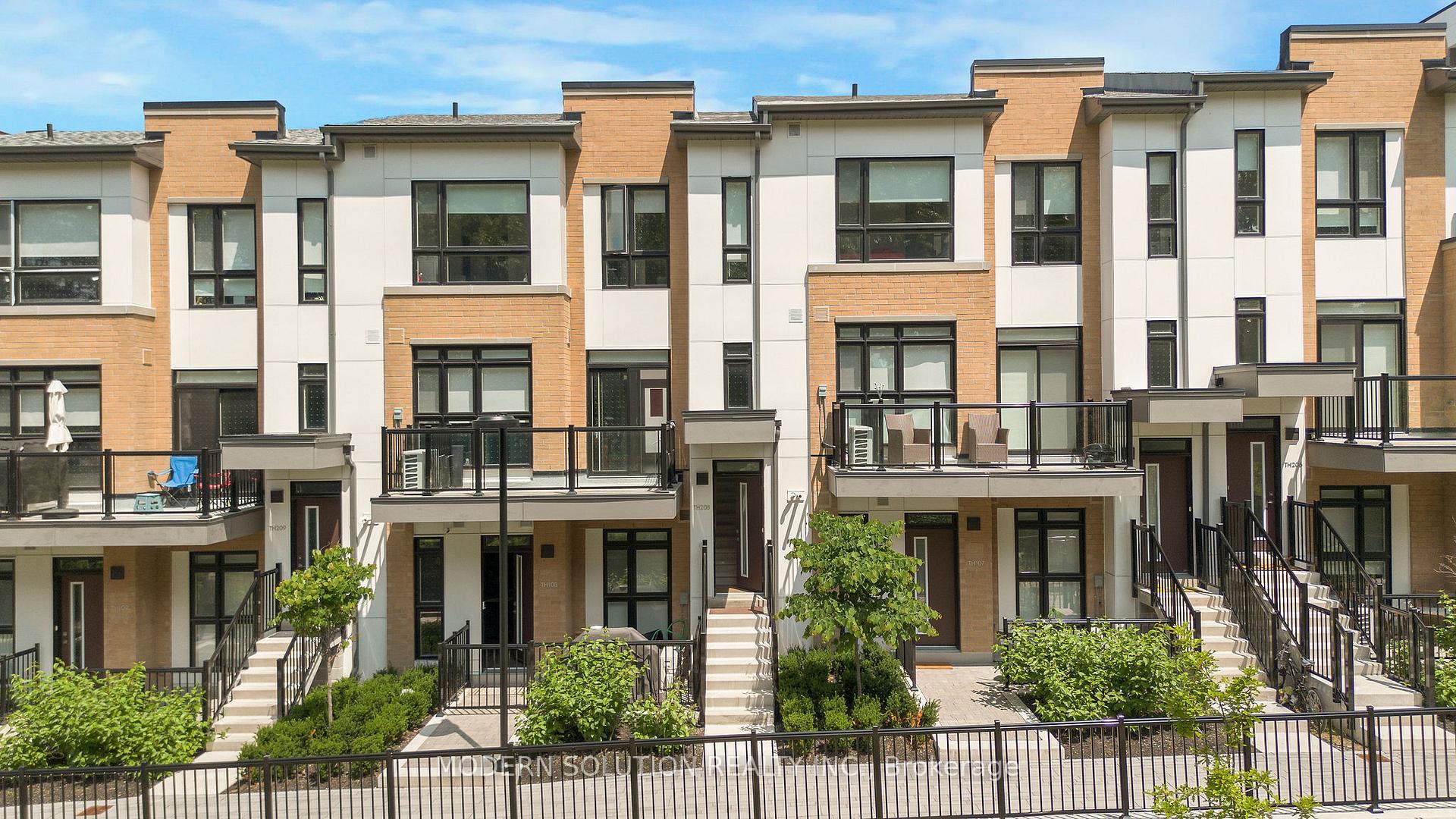 155 Canon Jackson Drive 208, Toronto W04, ON M6M 0E1 — Toronto W04, Ontario