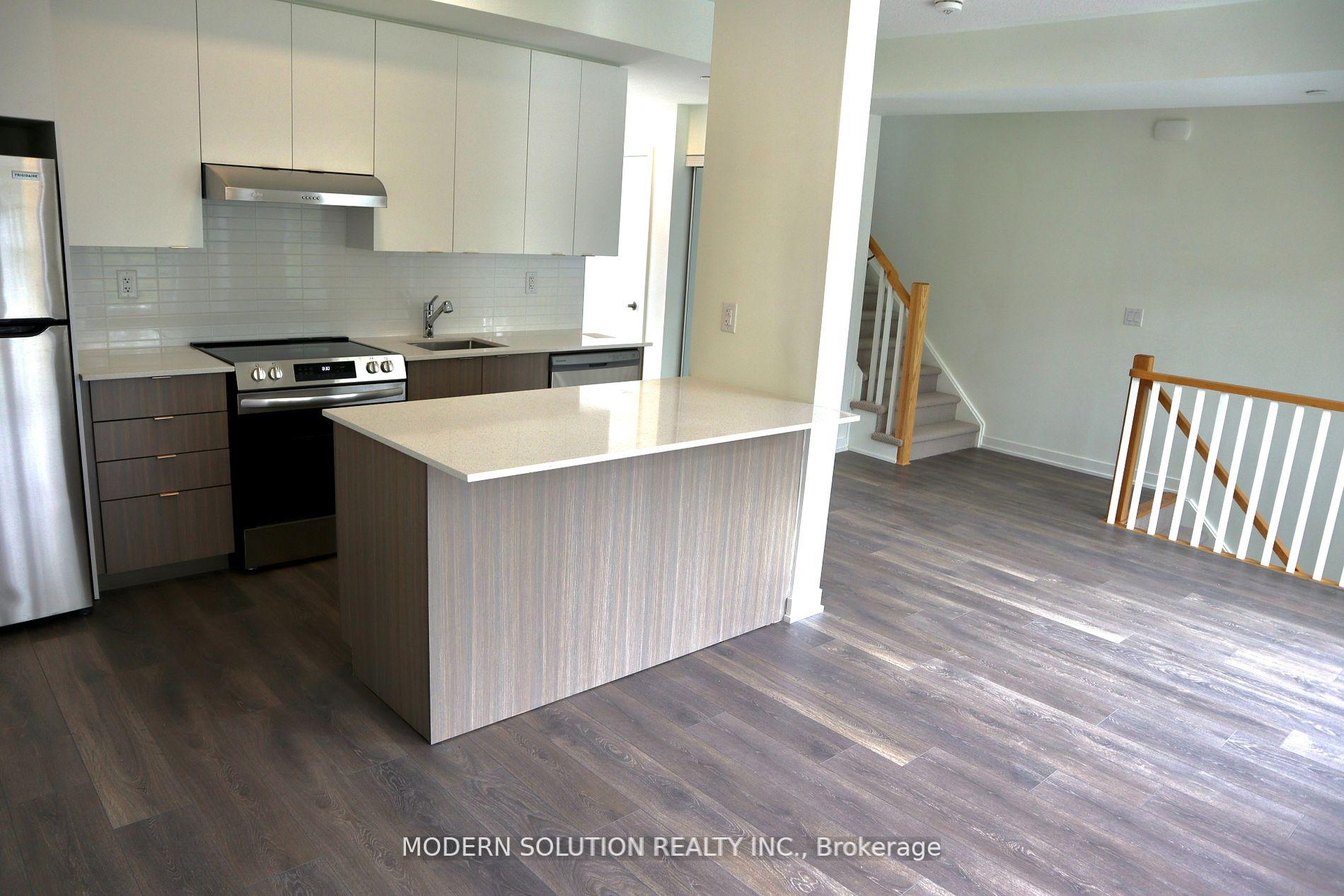 155 Canon Jackson Drive 208, Toronto W04 — photo 5 of 5