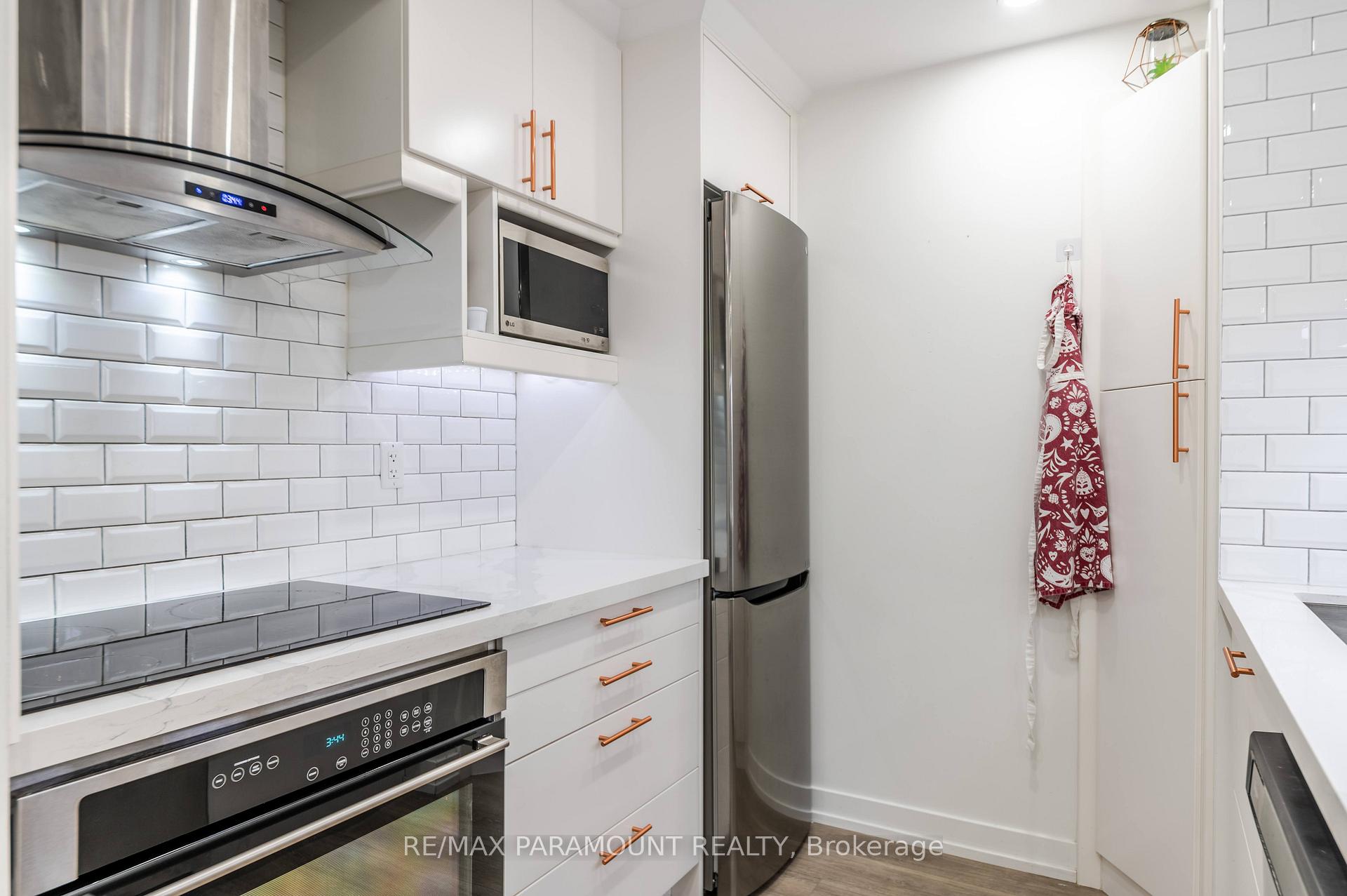 1410 Dupont Road 315, Toronto W02 — photo 5 of 5