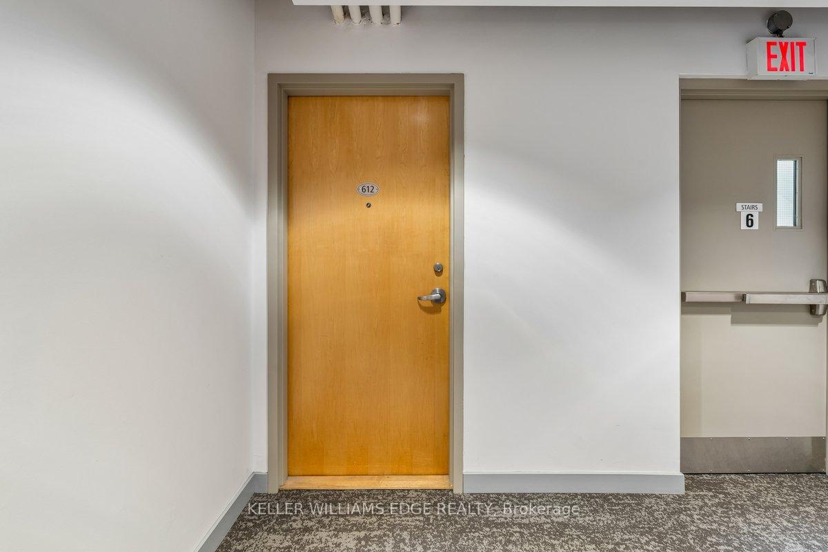 1375 Dupont Street 612, Toronto W02 — photo 2 of 5