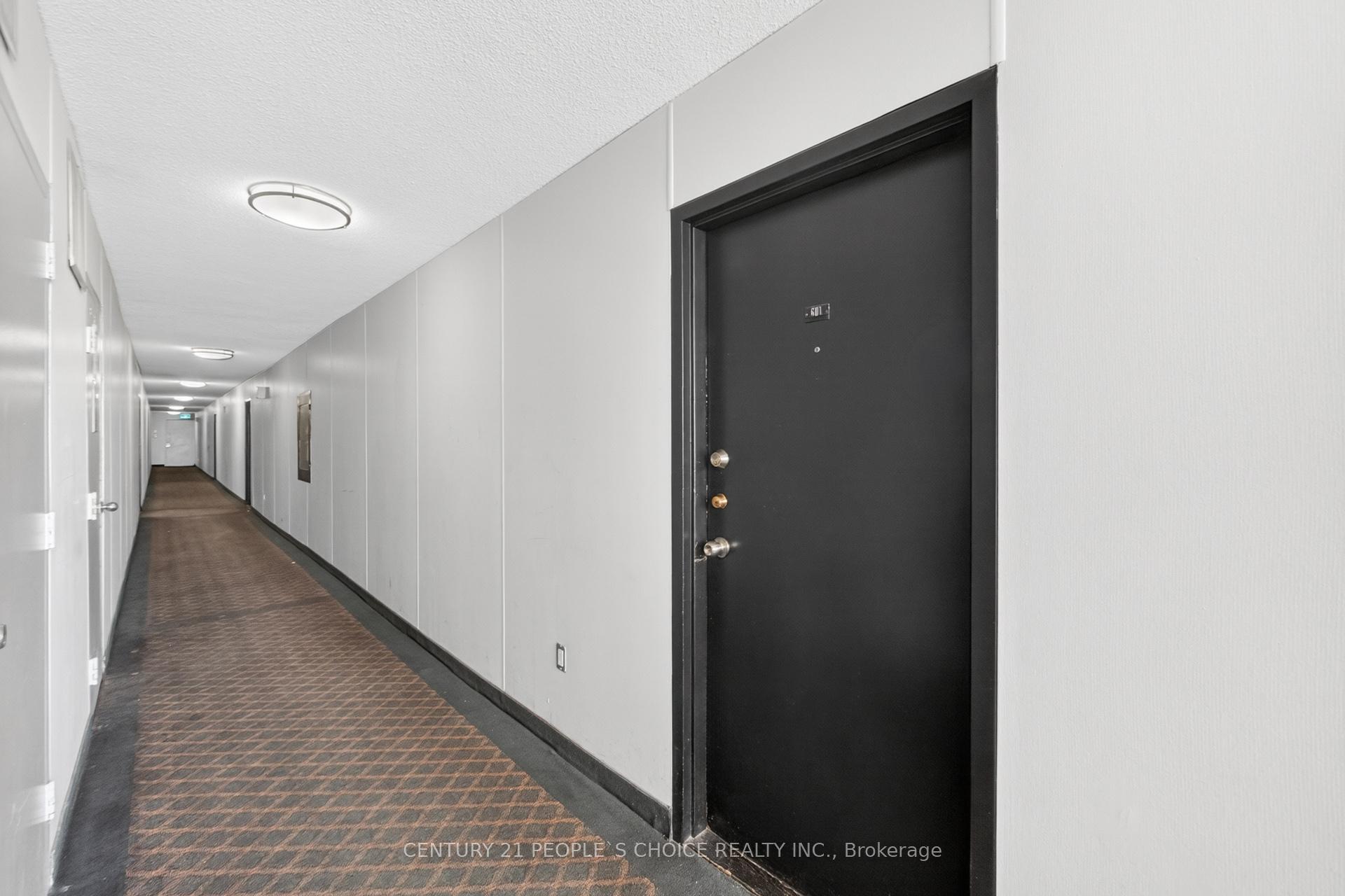 340 Dixon Road 601, Toronto W09 — photo 3 of 5
