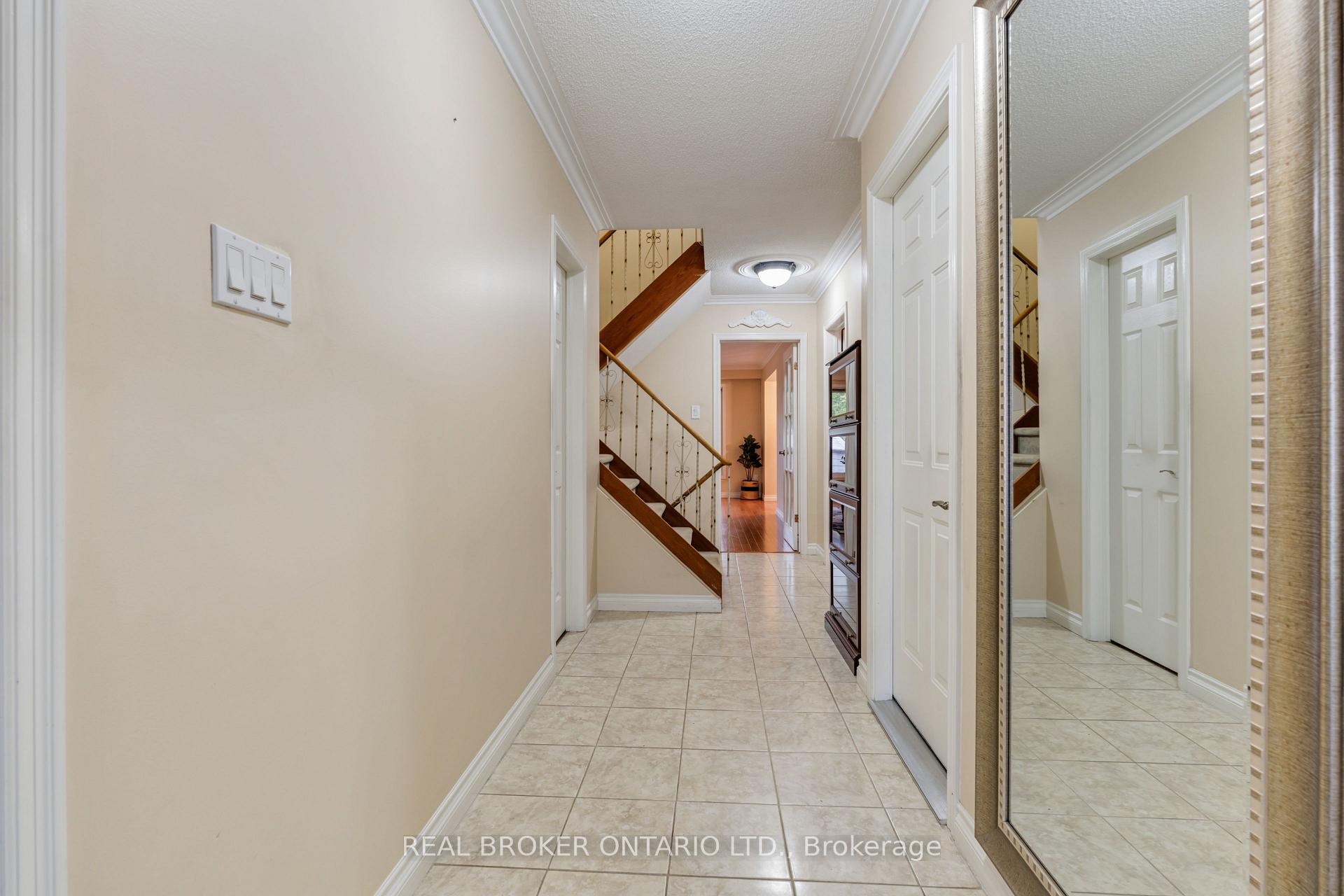 56A Treeview Drive, Toronto W06 — photo 5 of 5