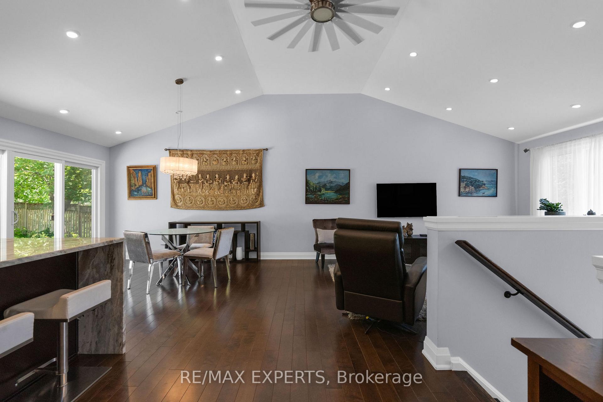 317 Marple Crescent, Caledon — photo 4 of 5